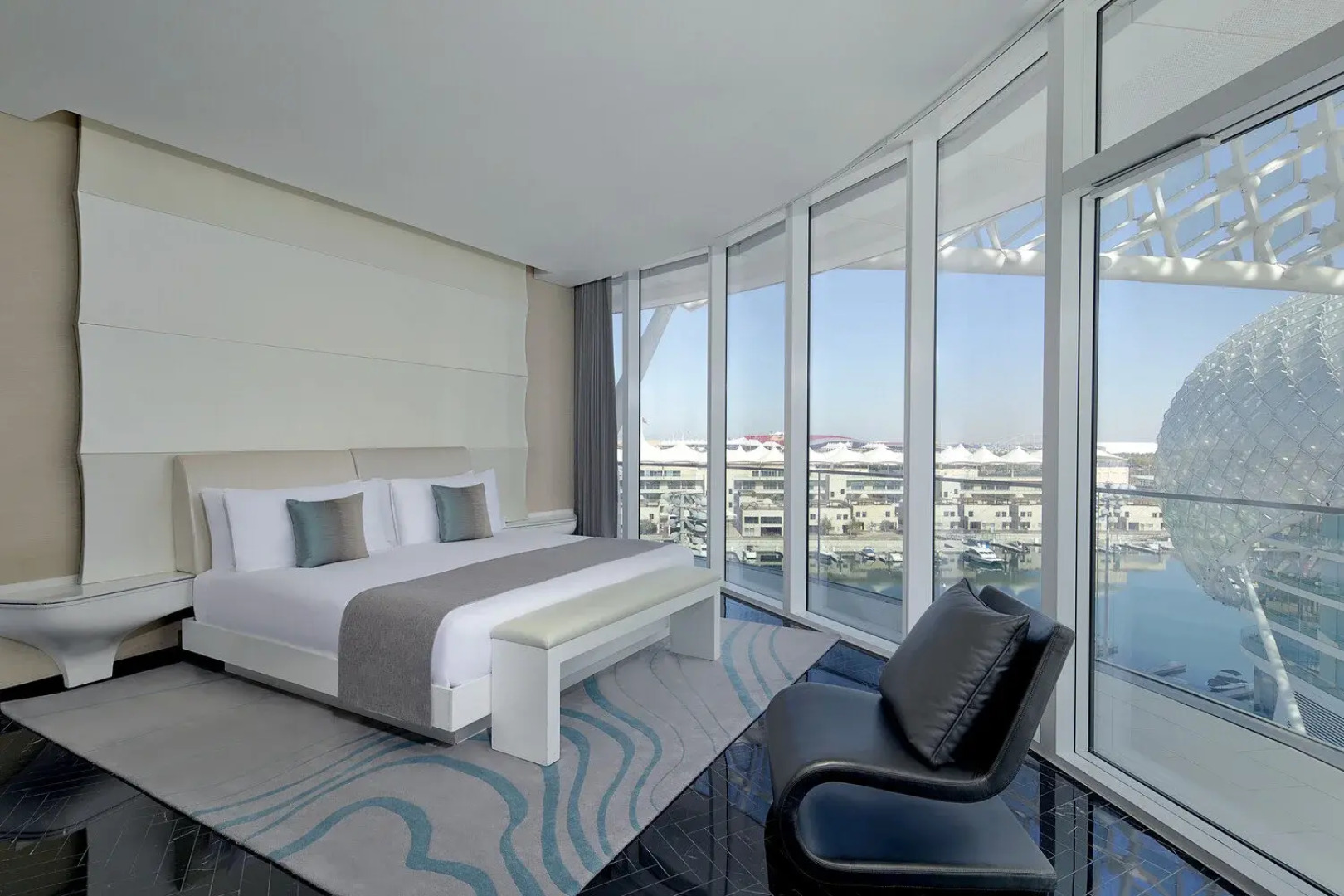 W Abu Dhabi - Yas Island
