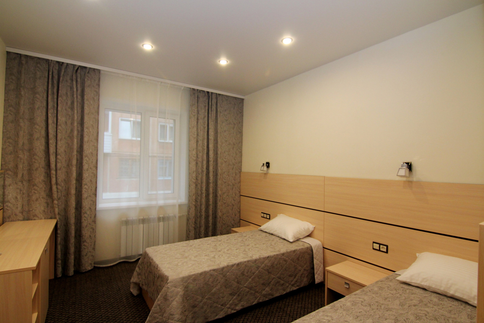 Отель Аврора