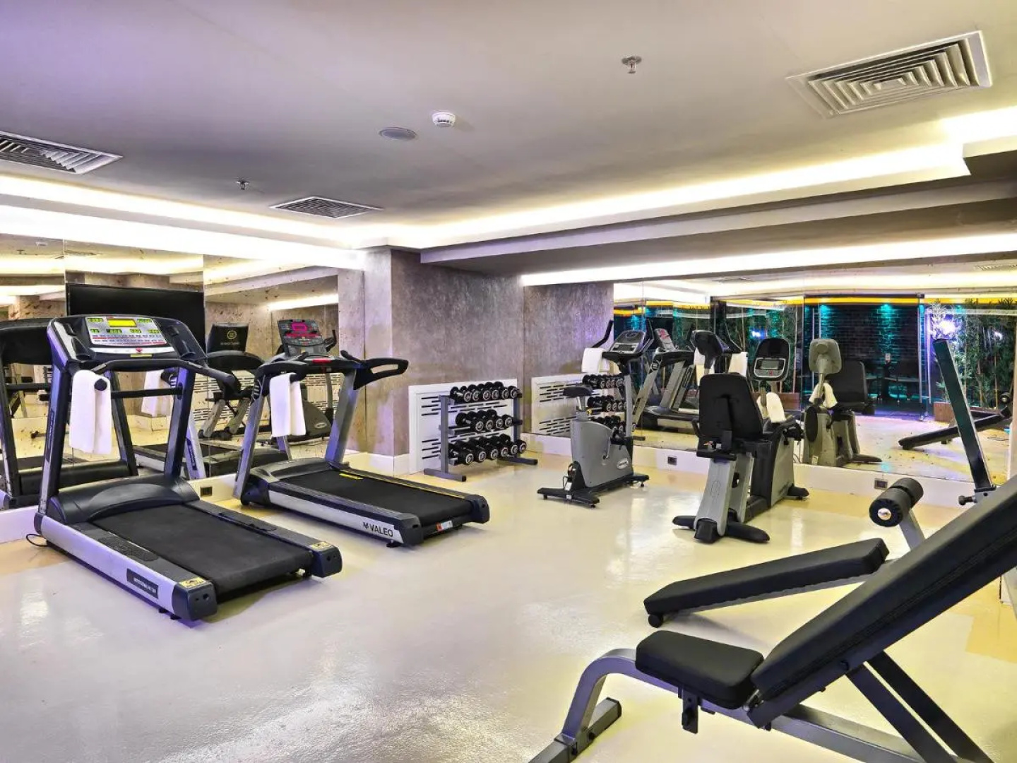 Отель Mercure Istanbul Bomonti
