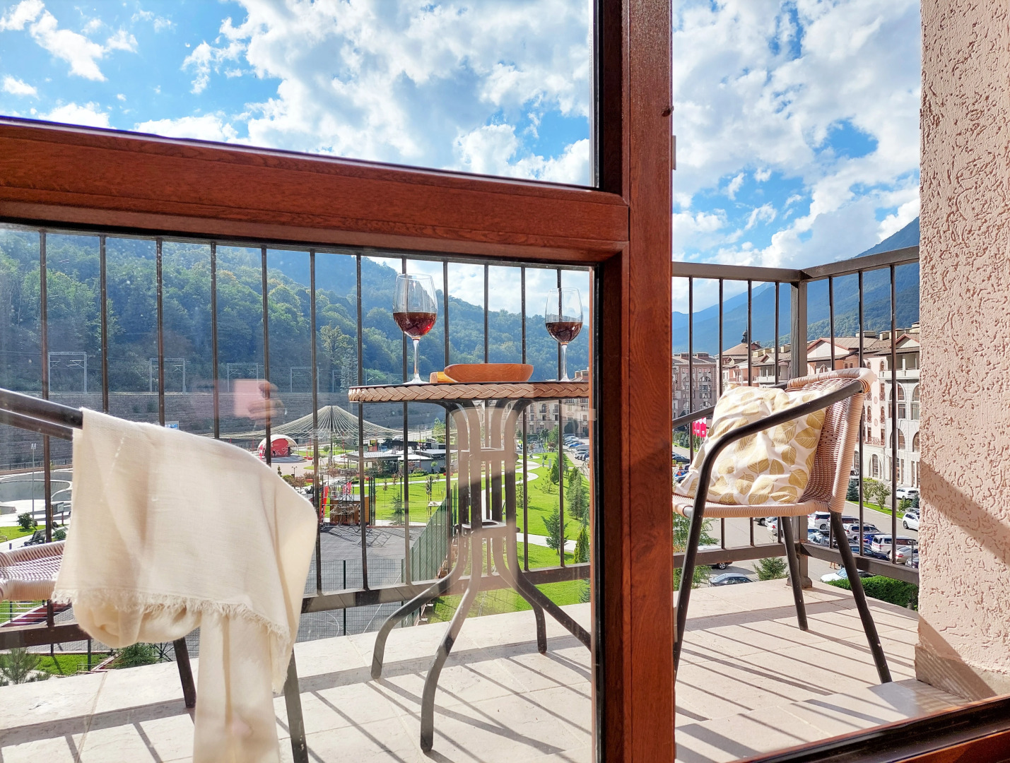 Квартира Уютное Гнездышко с Видом На Горы