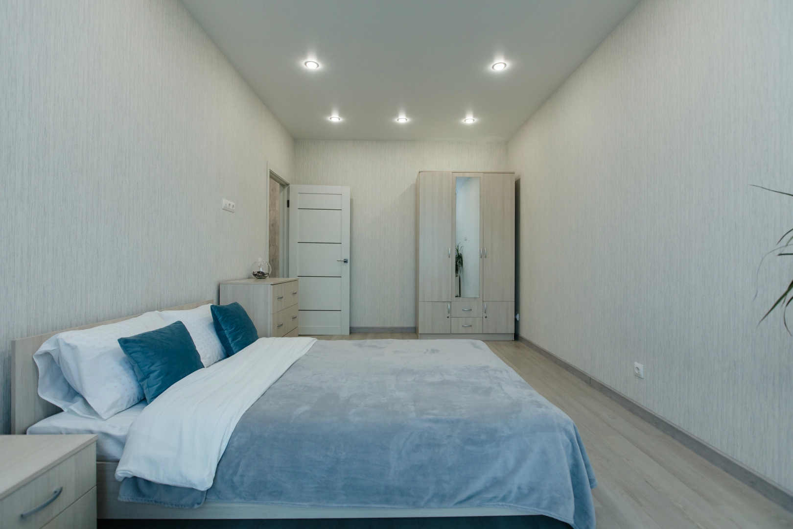 Квартира Комфортная Двухкомнатная с Видом на Реку