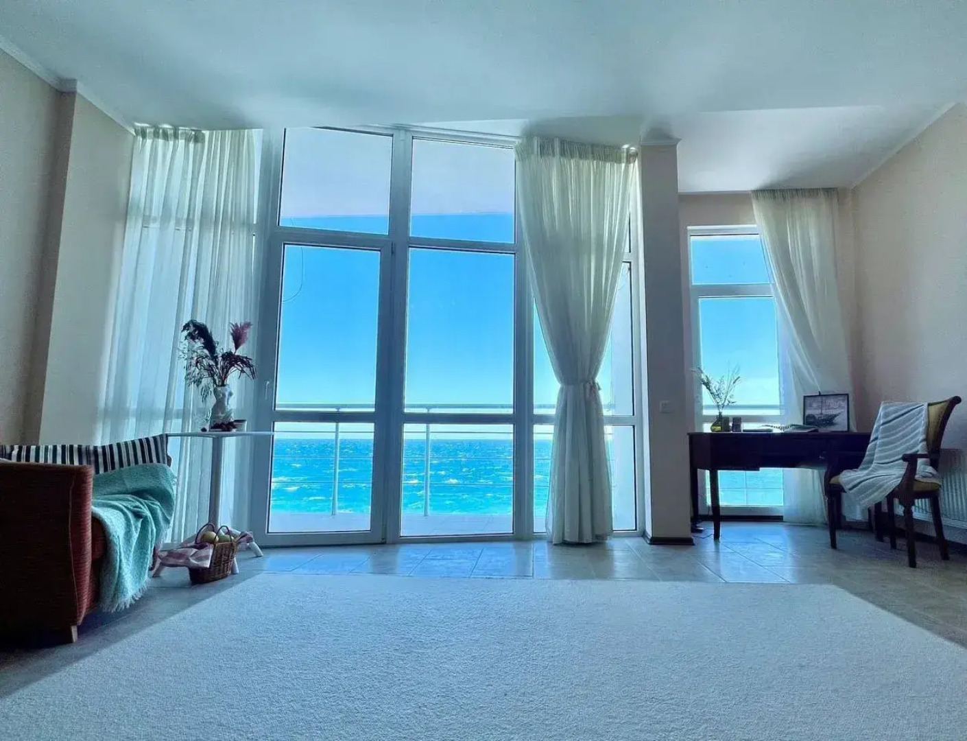 Апартаменты на набережной Пушкина, 17, Гурзуф