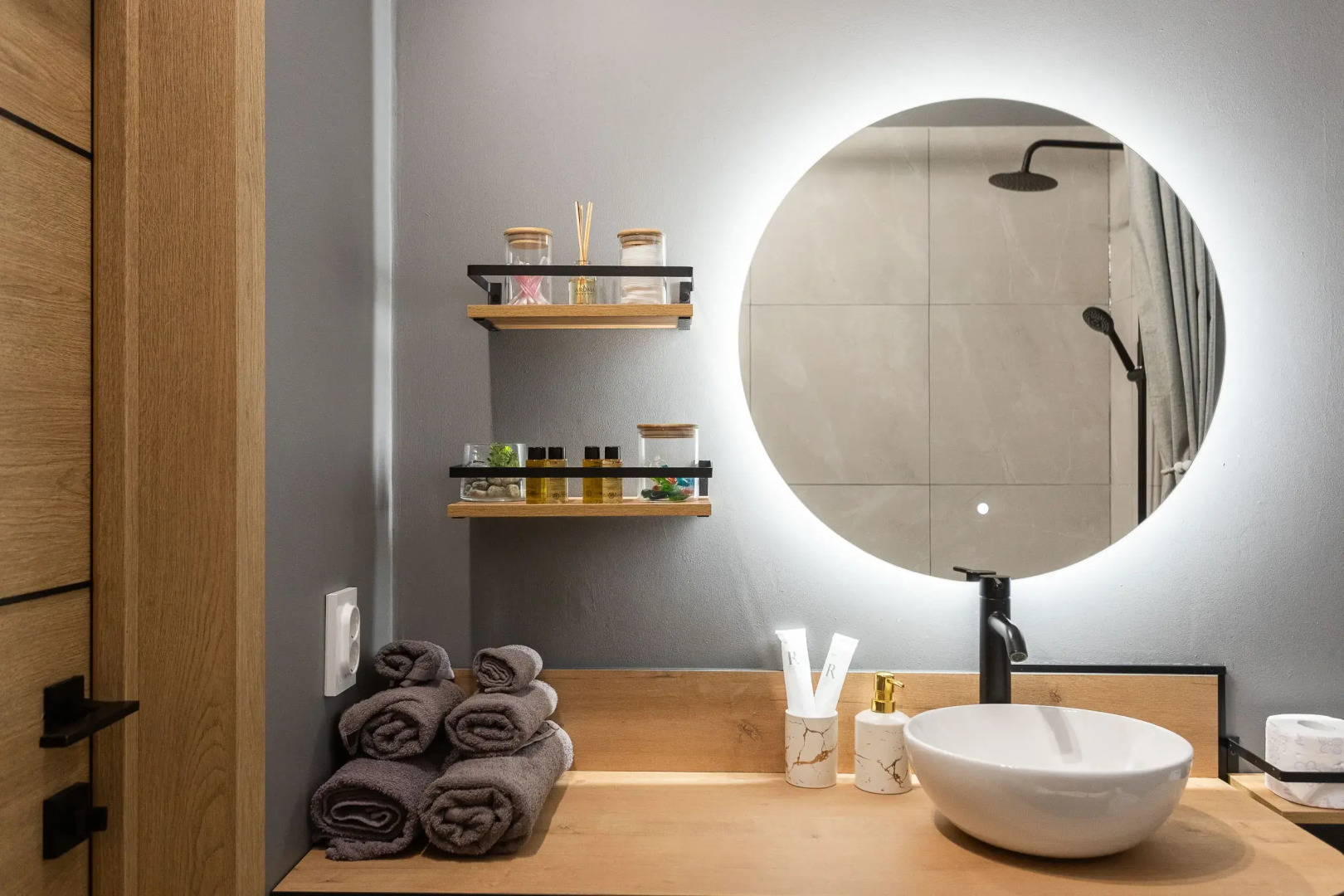 Апартаменты