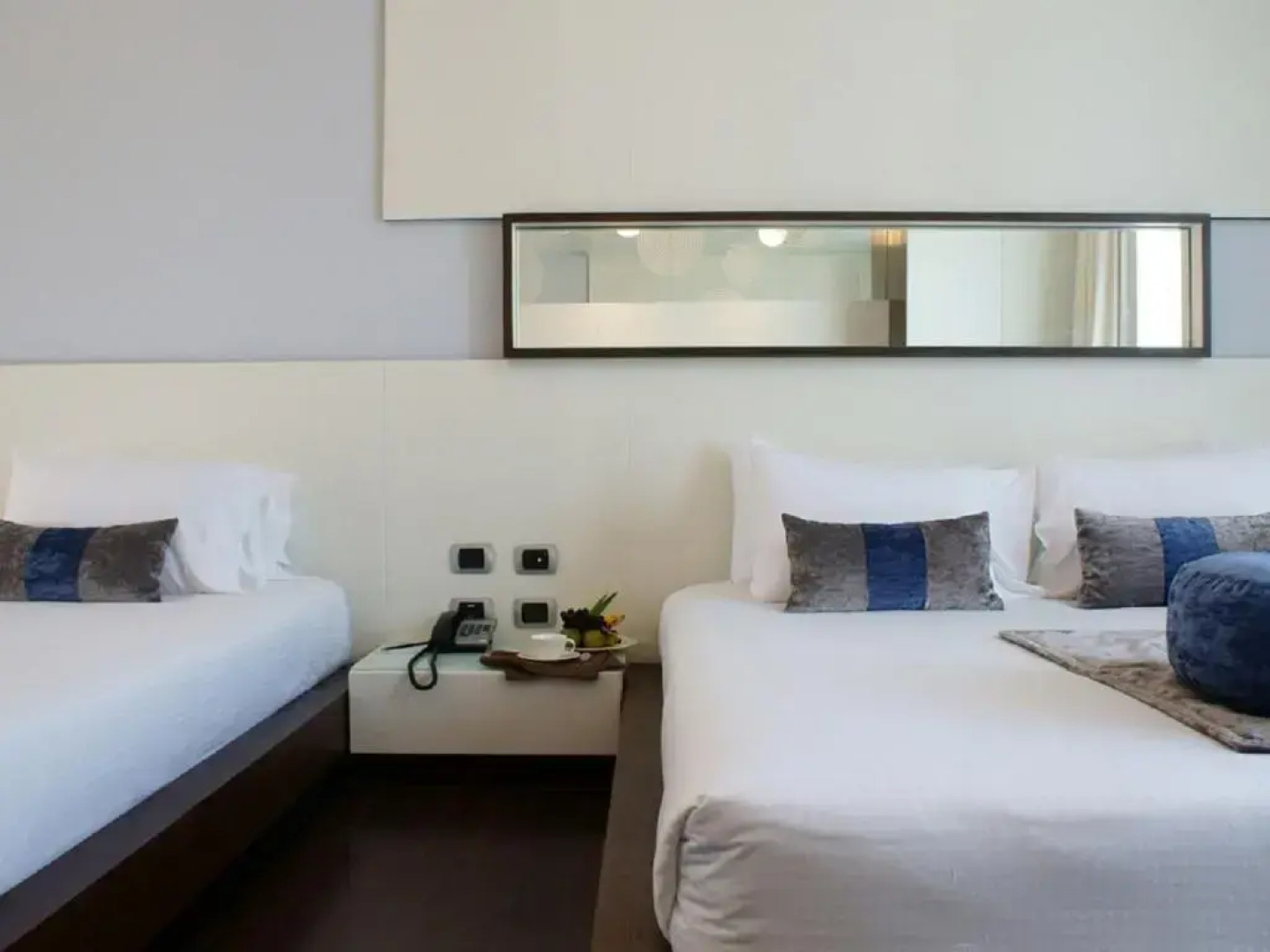 Отель Z Through by The Zign