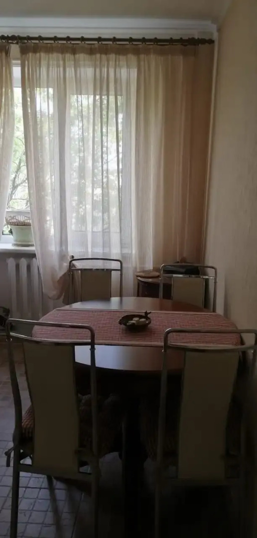 Квартира комфортная в самом центре города с приятным окружающим видом