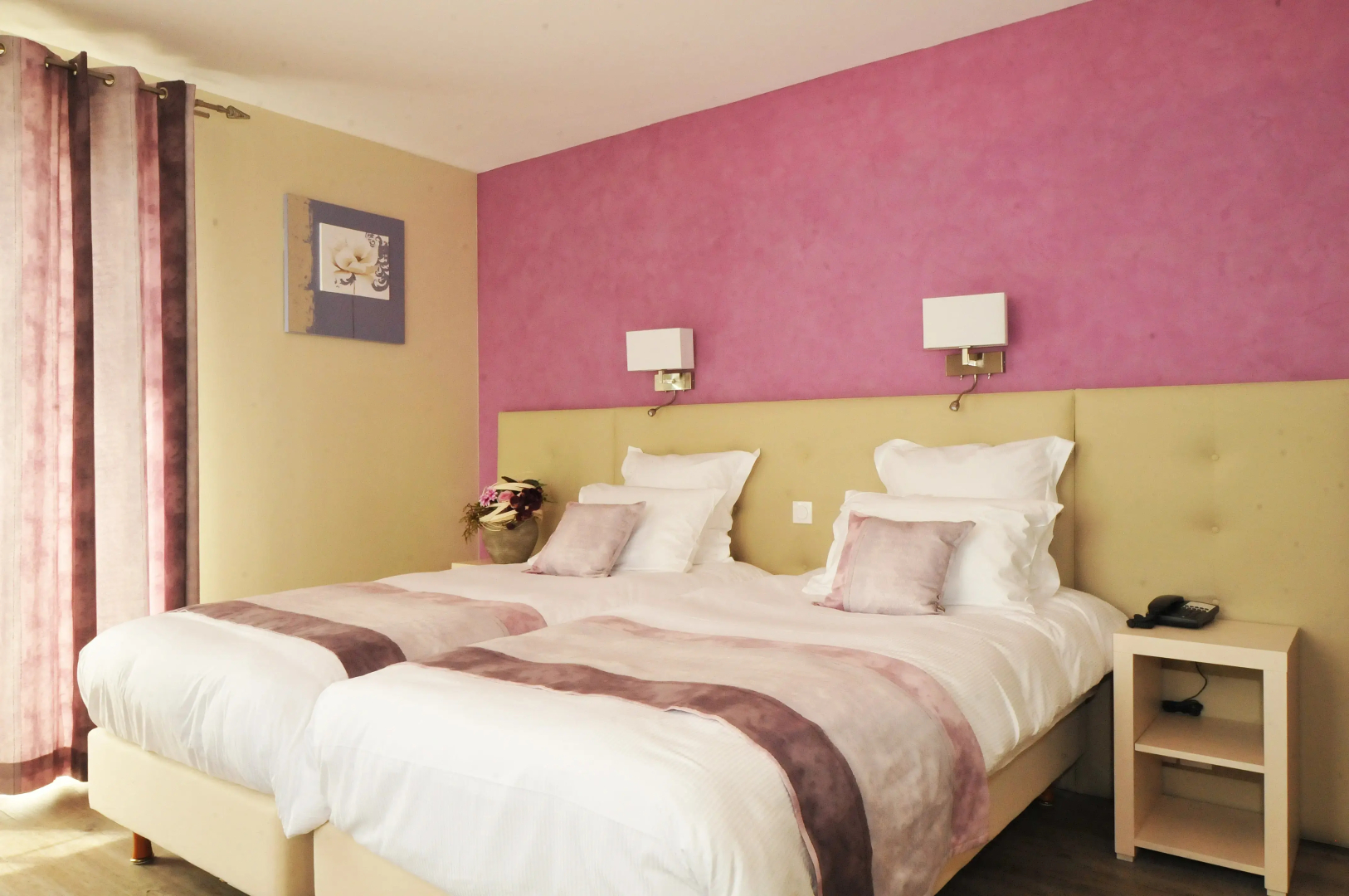 Отель Hostellerie du Mont Aimé