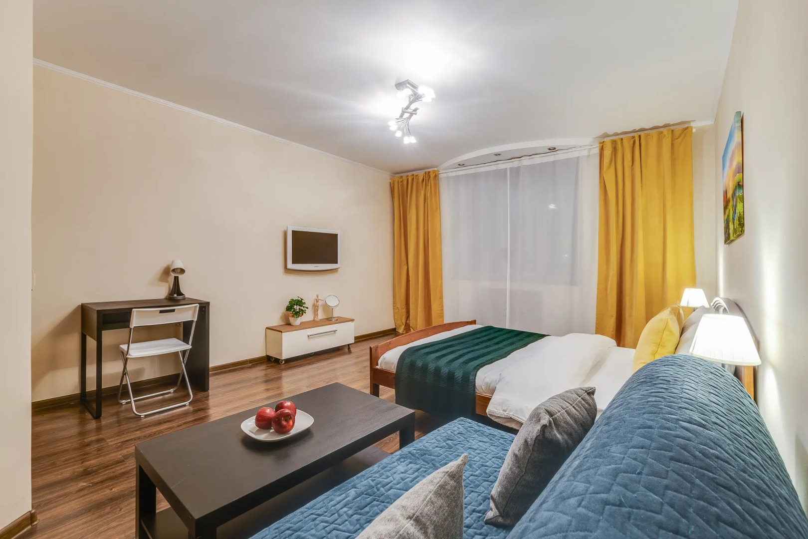 Апартаменты на Богатырском 51/1