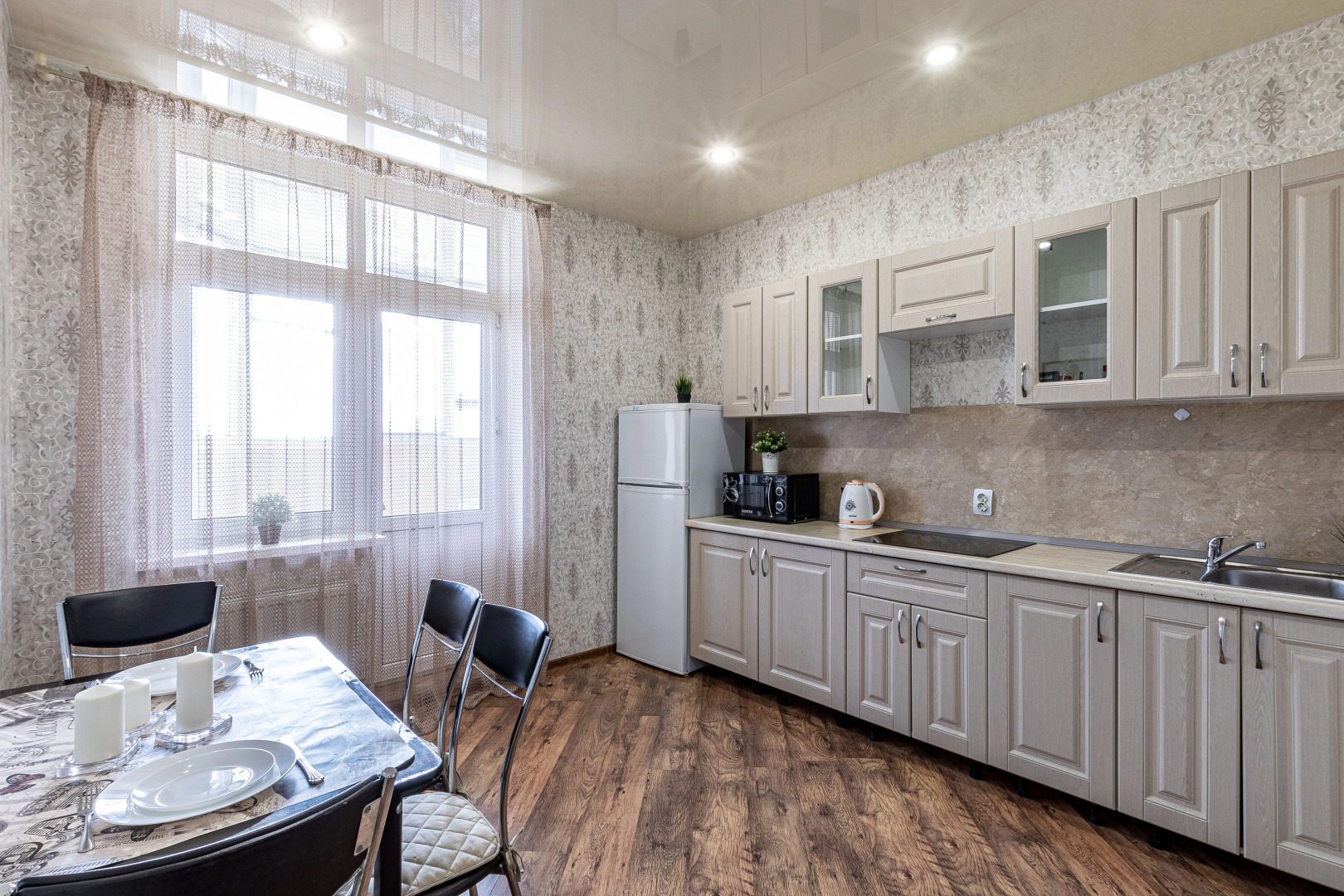 Квартира в топовой локации с видом Апарт-Отелика у парка Галицкого