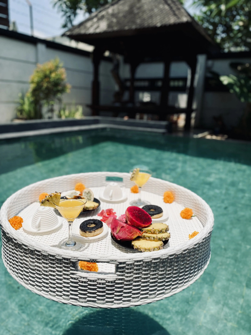 Вилла Villa with Amazing Pool and Rooftop Sun Terrace