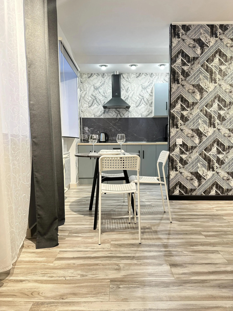 Квартира рядом с ЖД вокзалом