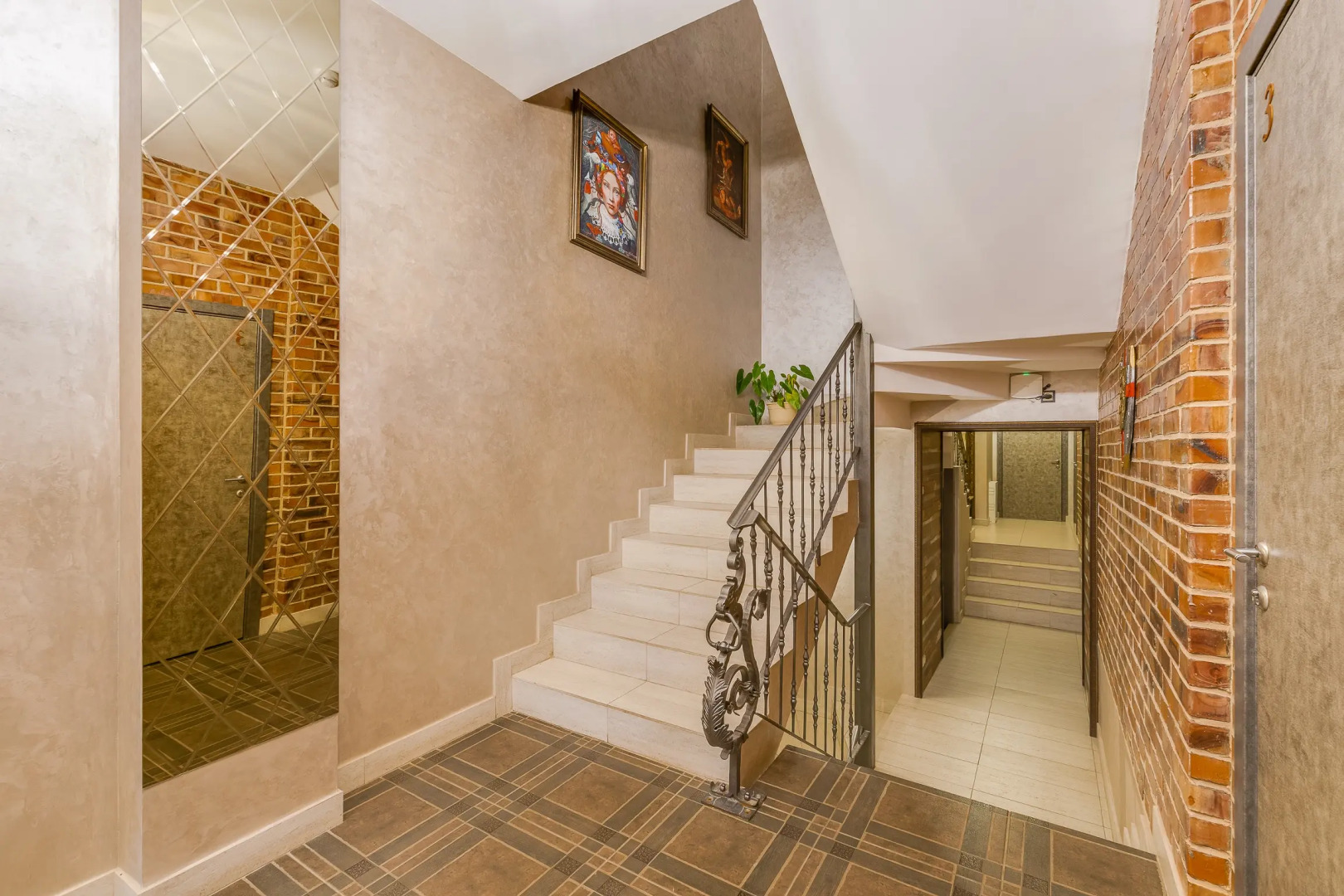 Гостевой дом Замок на Никольской Исторический Владимир