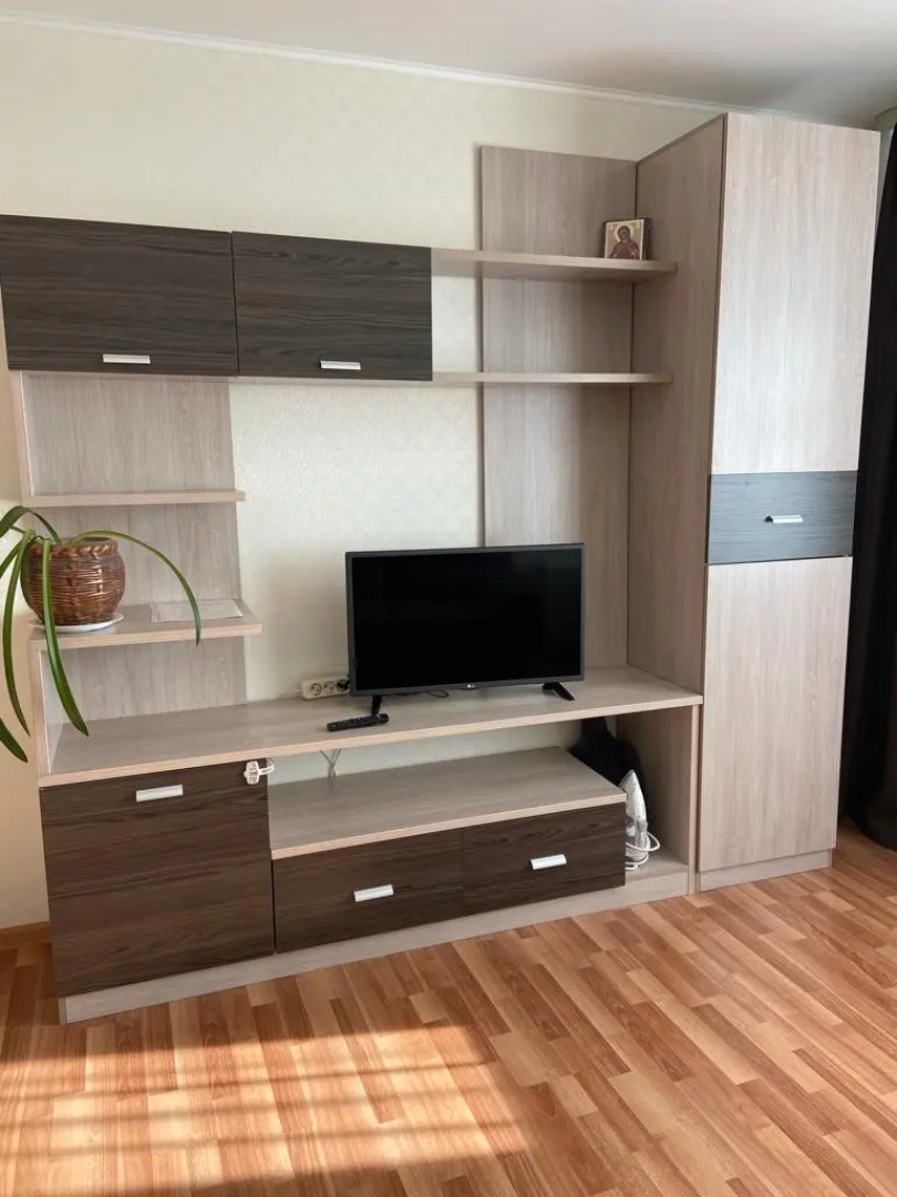 Апартаменты двухкомнатные Sempl на Нефтянников 50