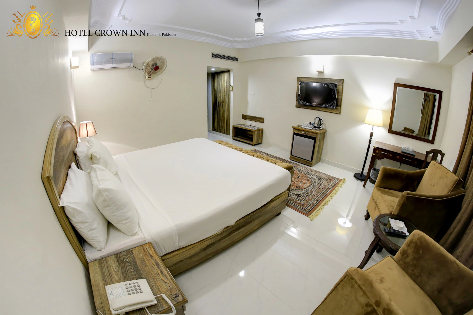 Отель Crown Inn