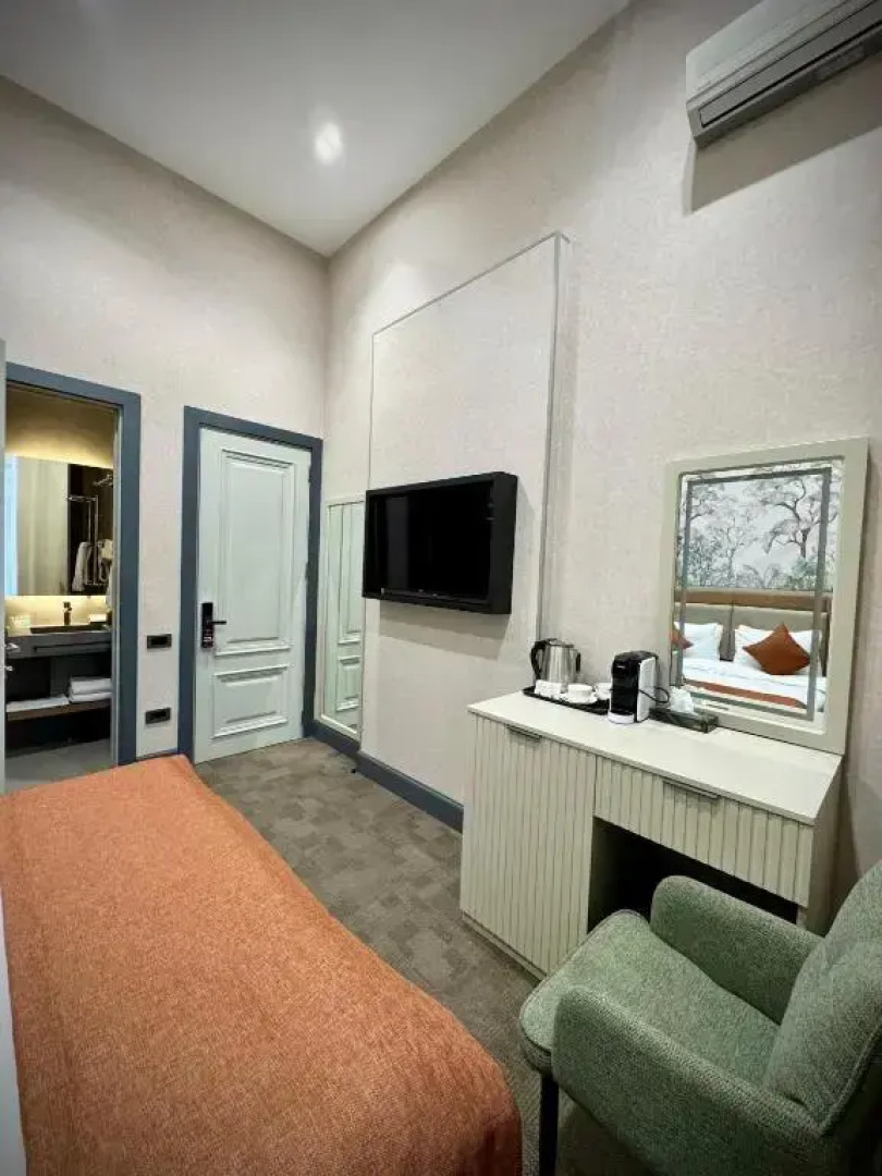 Отель Nizami Central Park