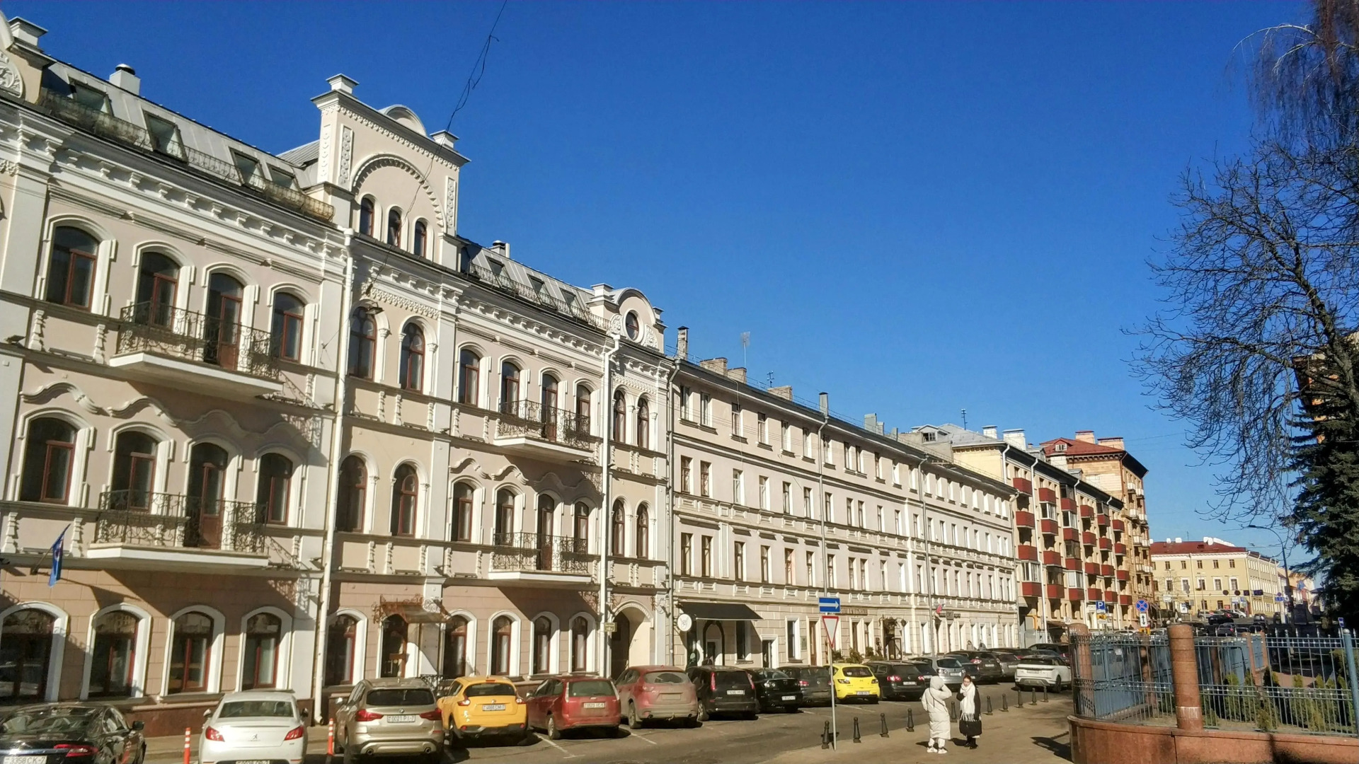 Квартира у Ратуши в доме Берлянда 1835 г на пл. Свободы