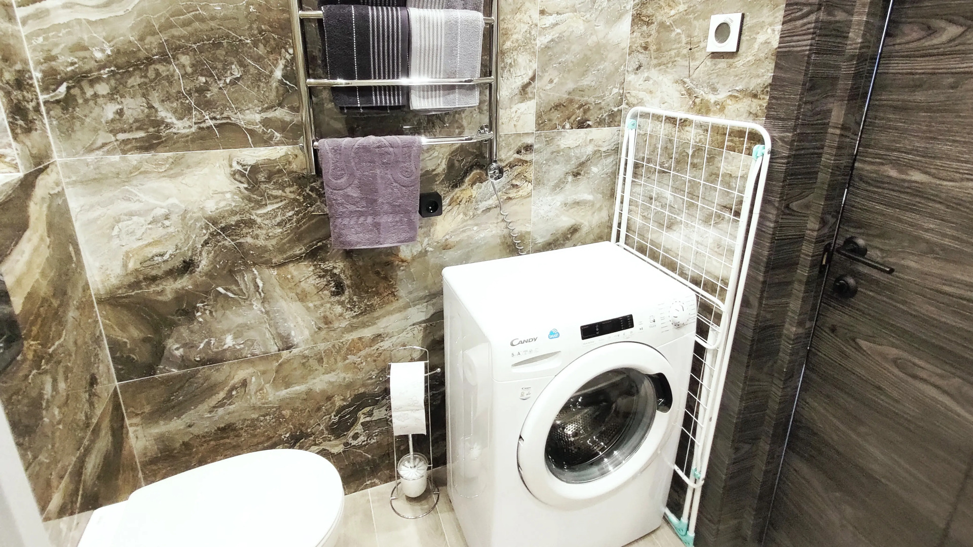 Апартаменты с Панорамным Видом на Горы и Открытым Балконом