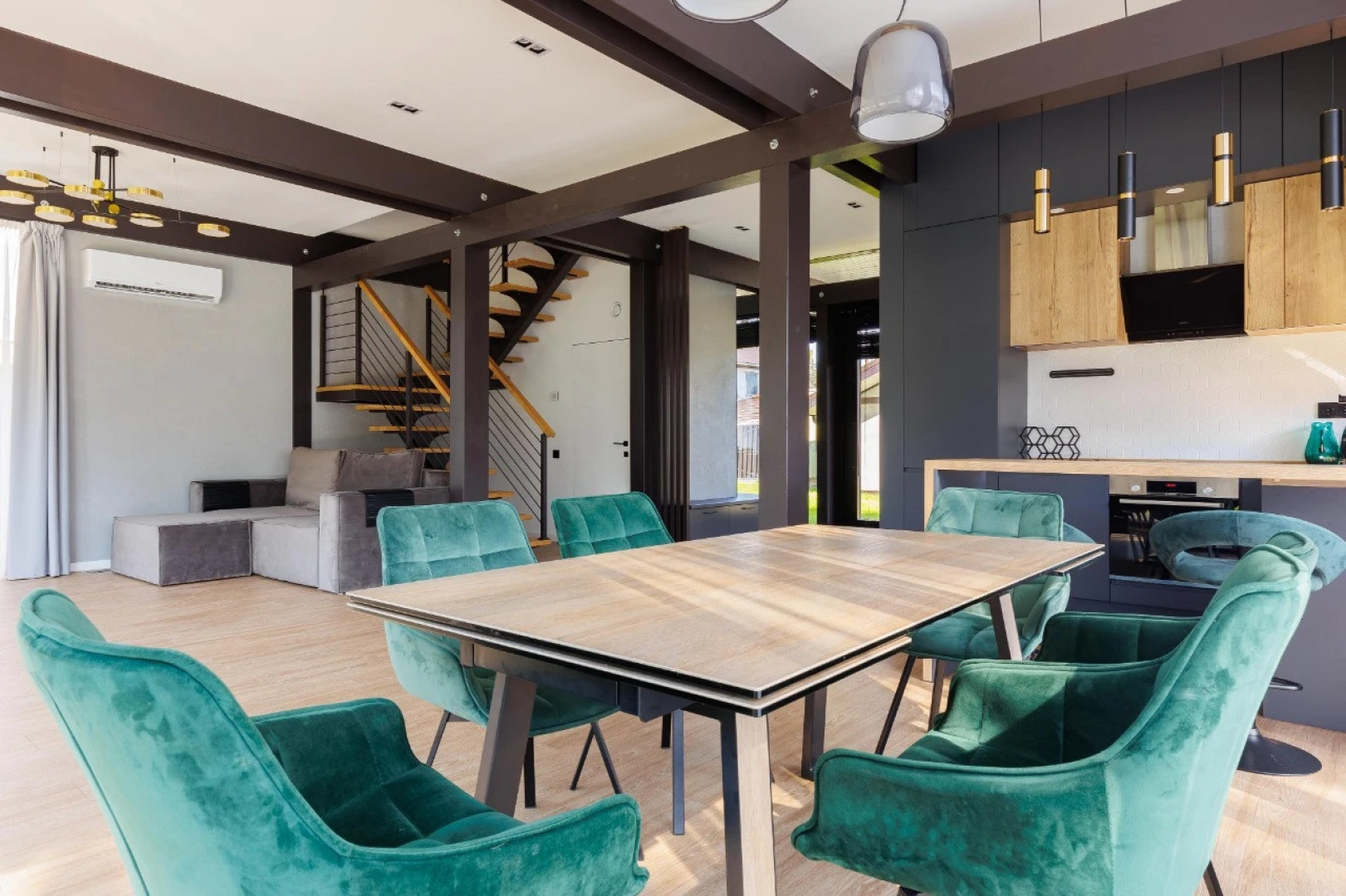 Гостевой Дом Дом с Панорамным Видом на Лес