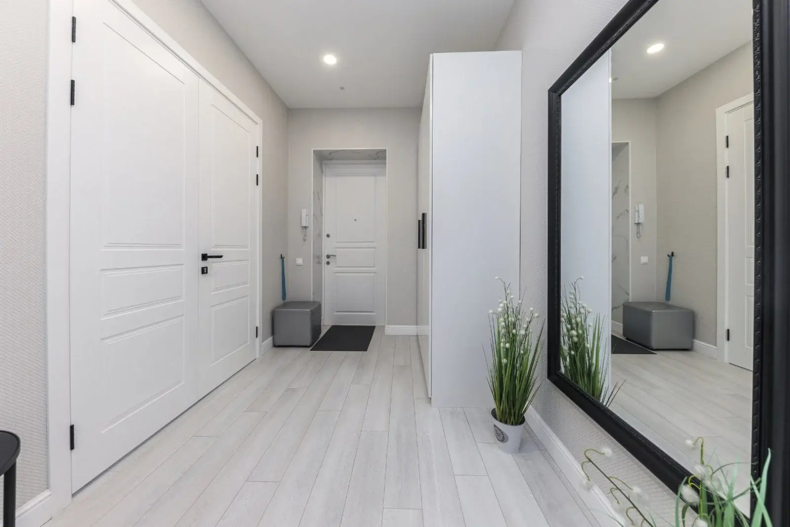 Апартаменты Royal apartments Minsk 5