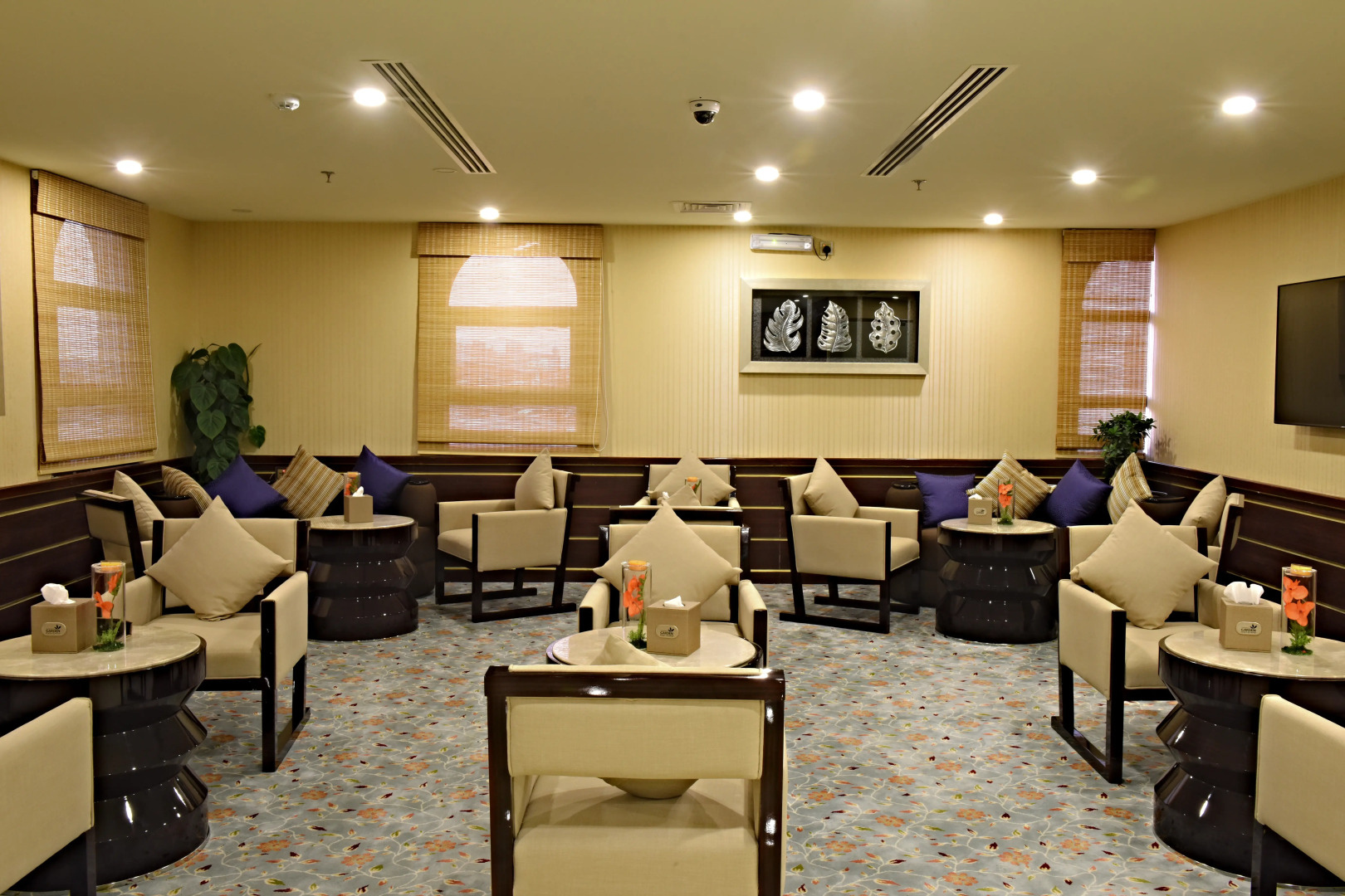 Отель Garden Plaza