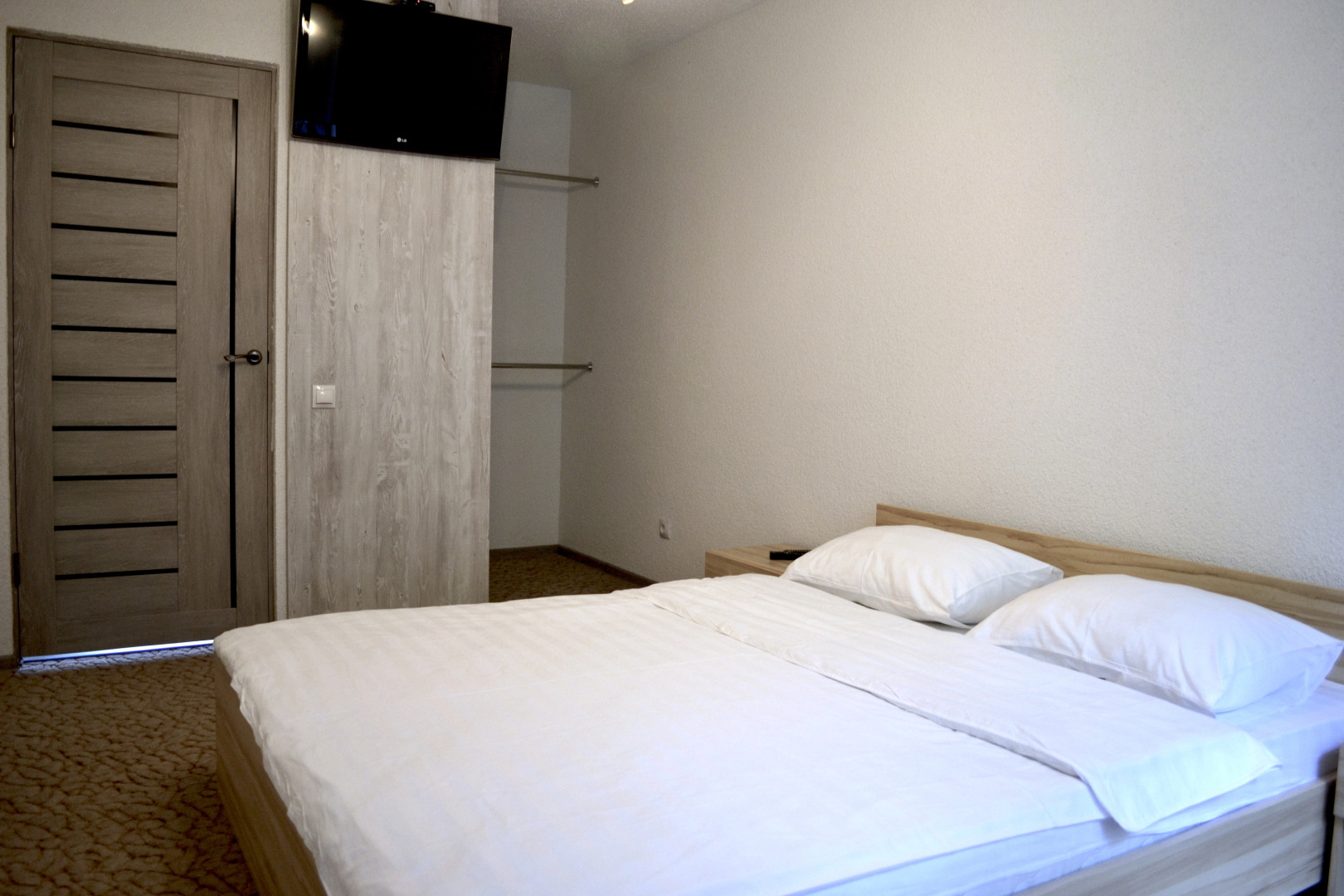 Апартаменты Лесопильная 68