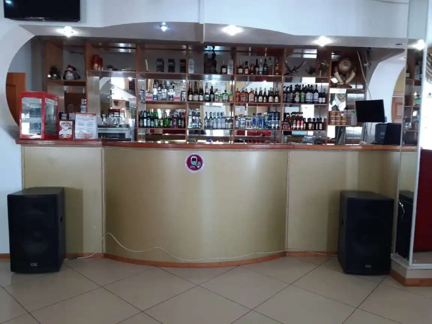 Pjat' zvezd na Naberezhnoj