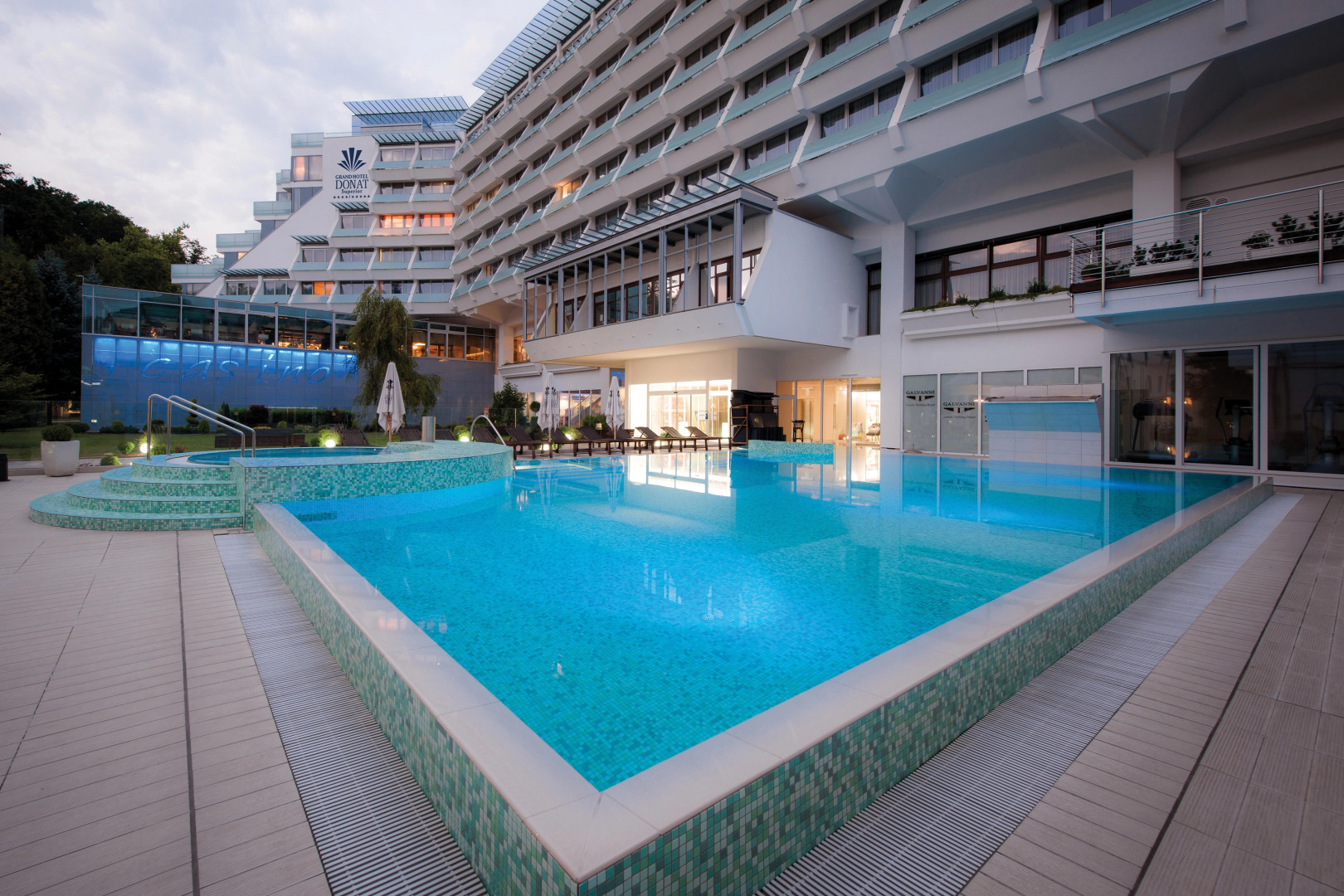 Отель Grand Donat Superior