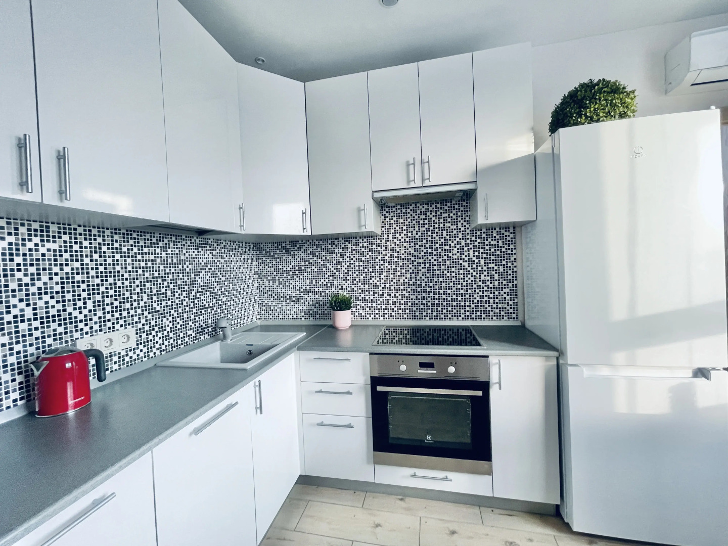 Апартаменты Vegas Гагарина 101/1