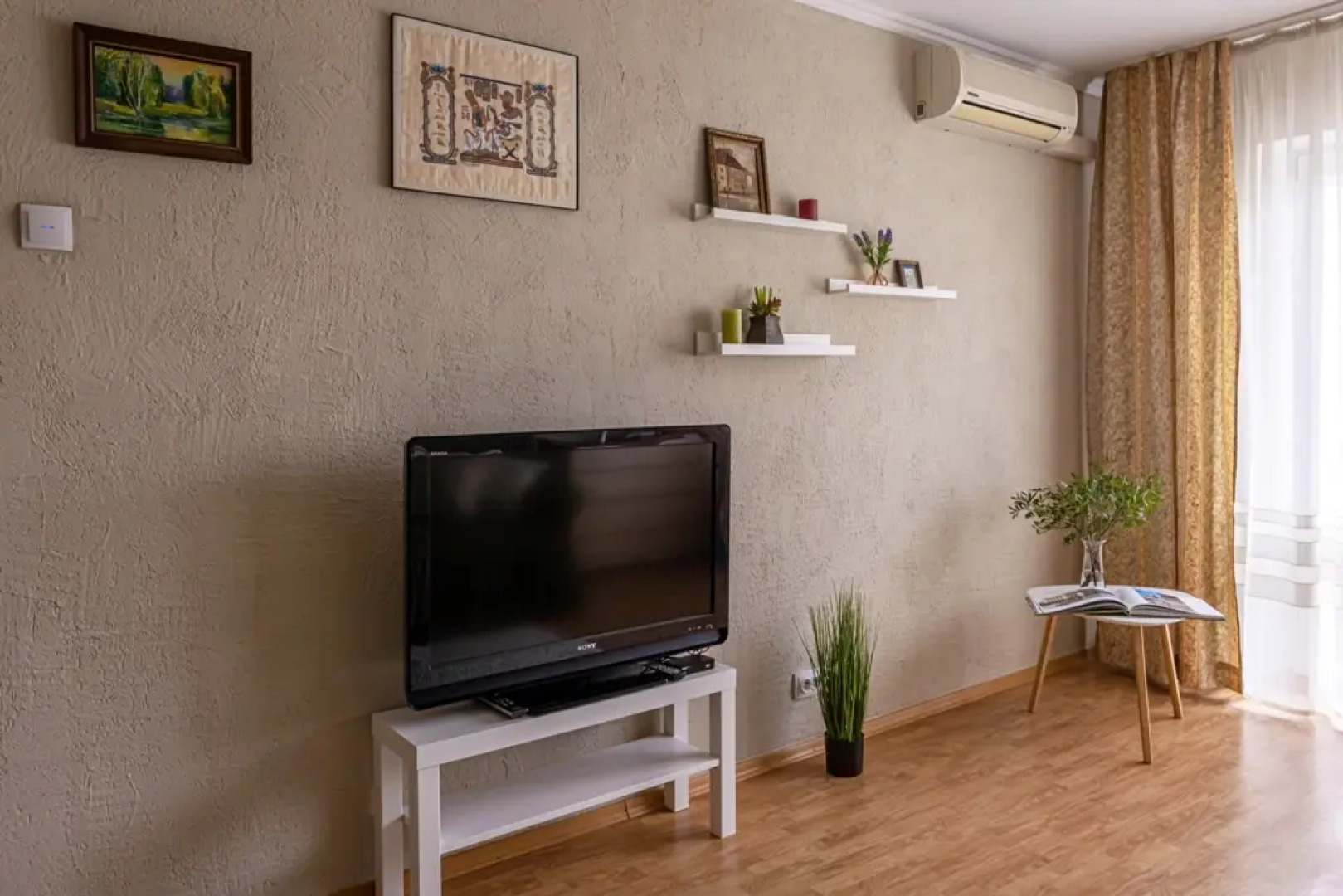 Квартира 2-комнатная Zoya Apart у Бранденбургских Ворот и музея Марципана