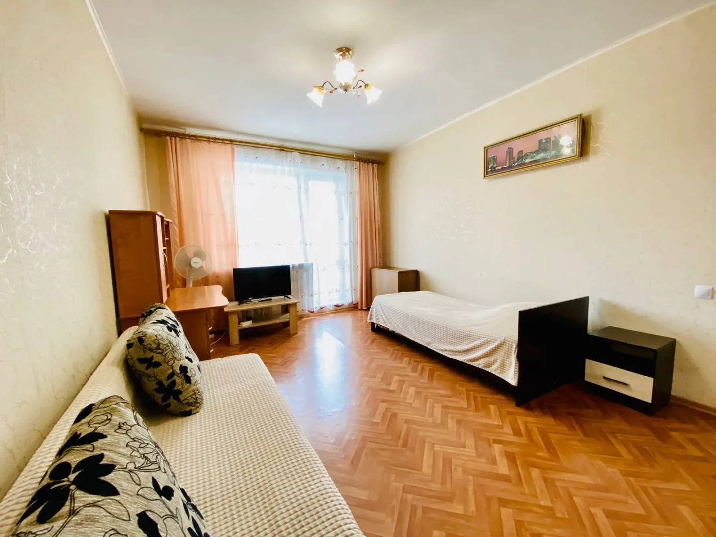 Апартаменты Бульвар Энтузиастов 2 Б