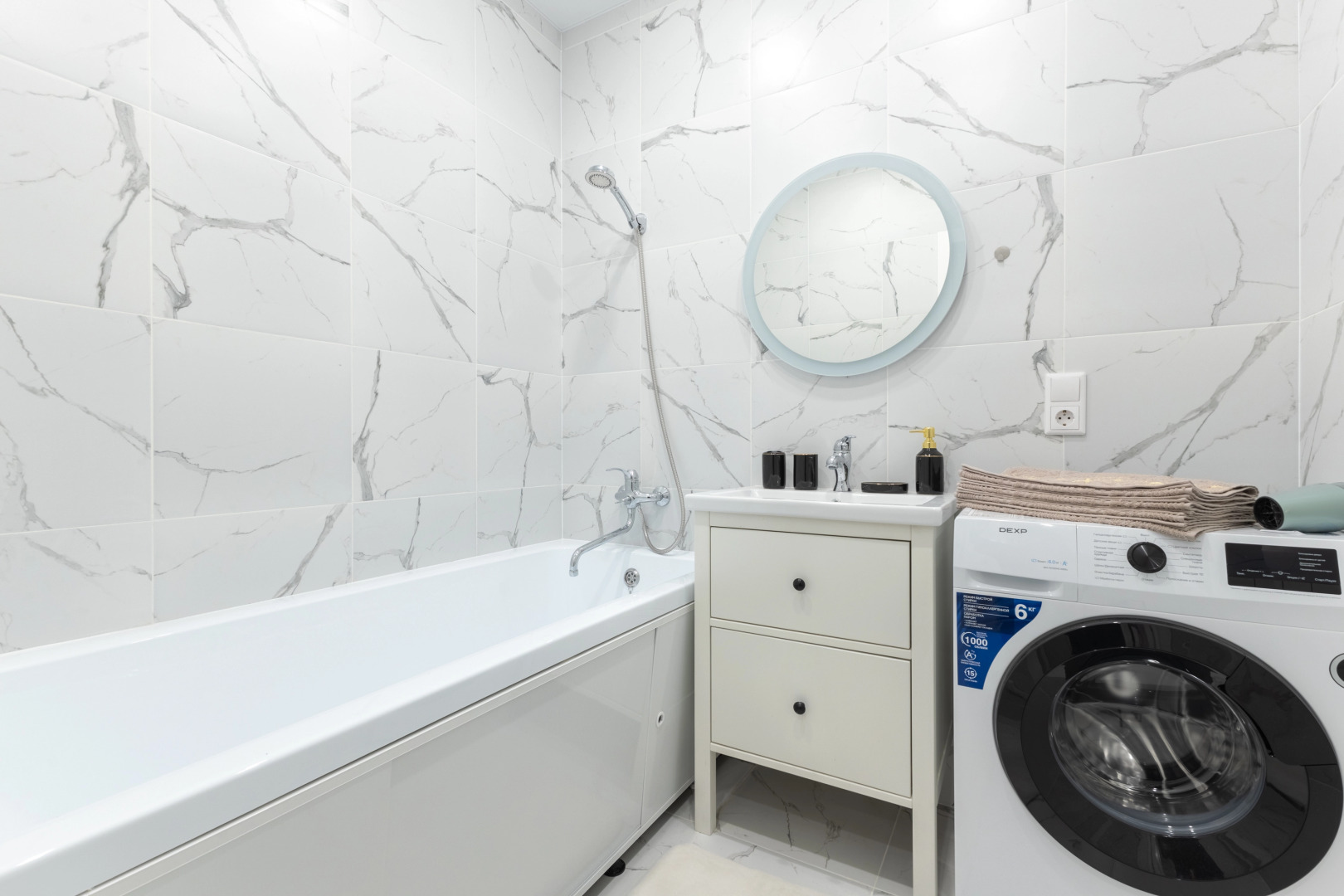 Апартаменты на Петра Полушкина