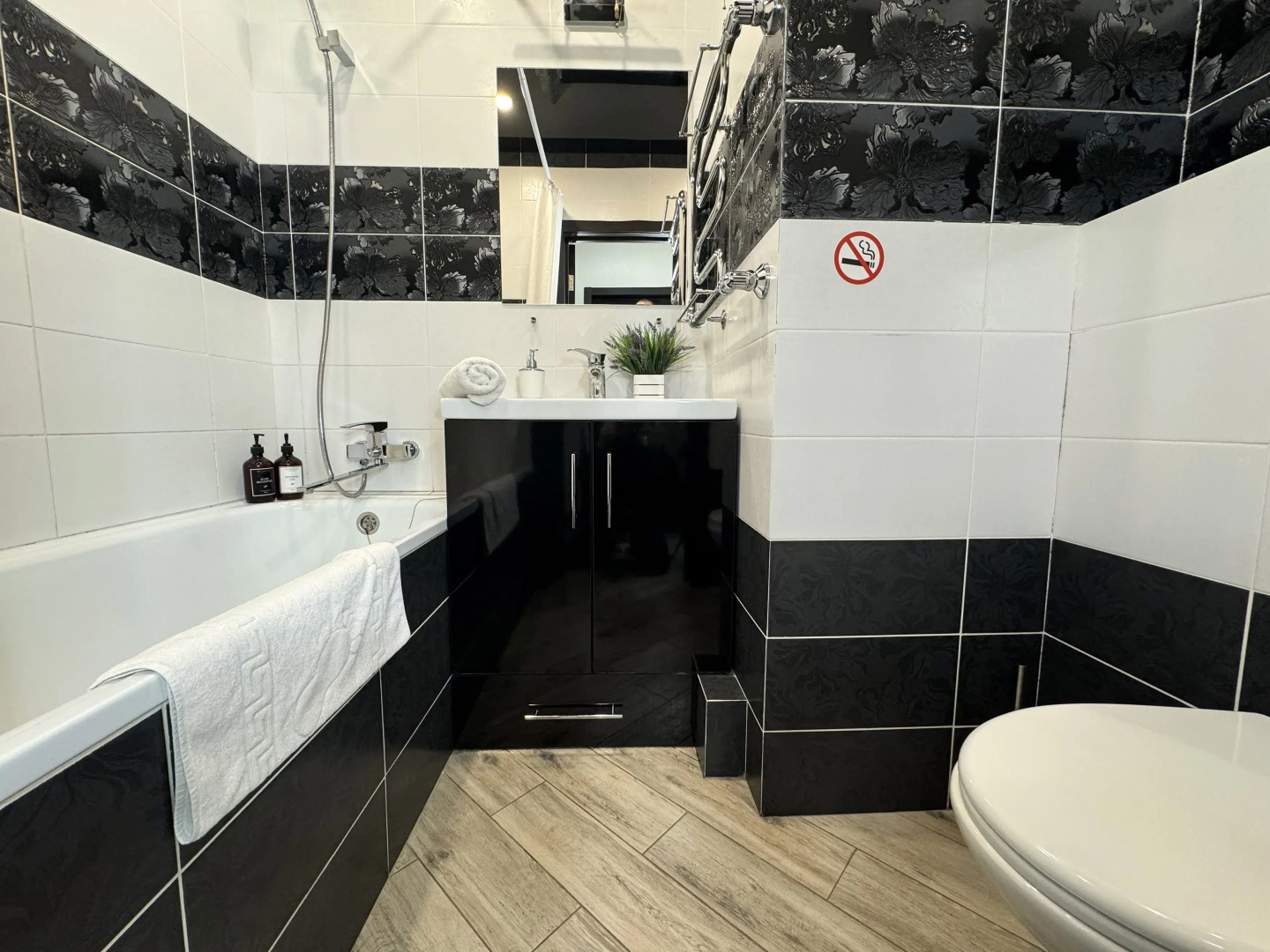 Апартаменты «Атмосфера» | Сафари— Дикий Уют В Сердце Города