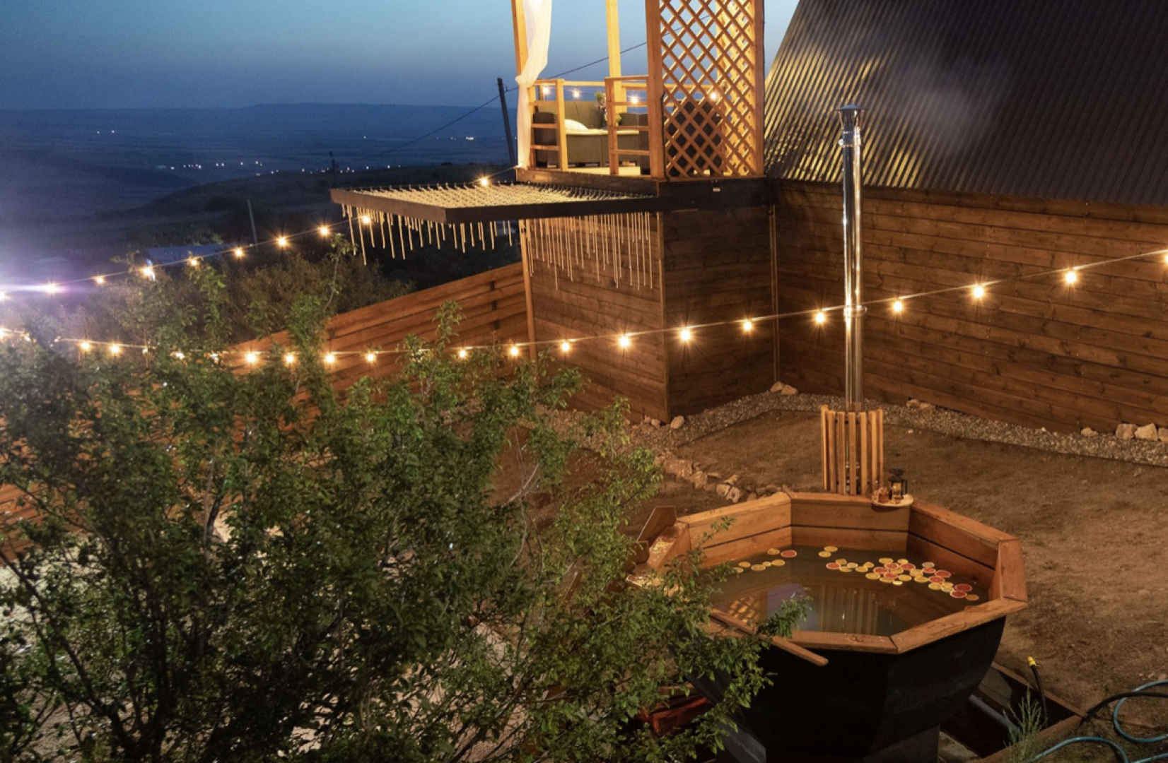 Шале Посуточно с Видом на Озеро СНТ Зори Кавказа