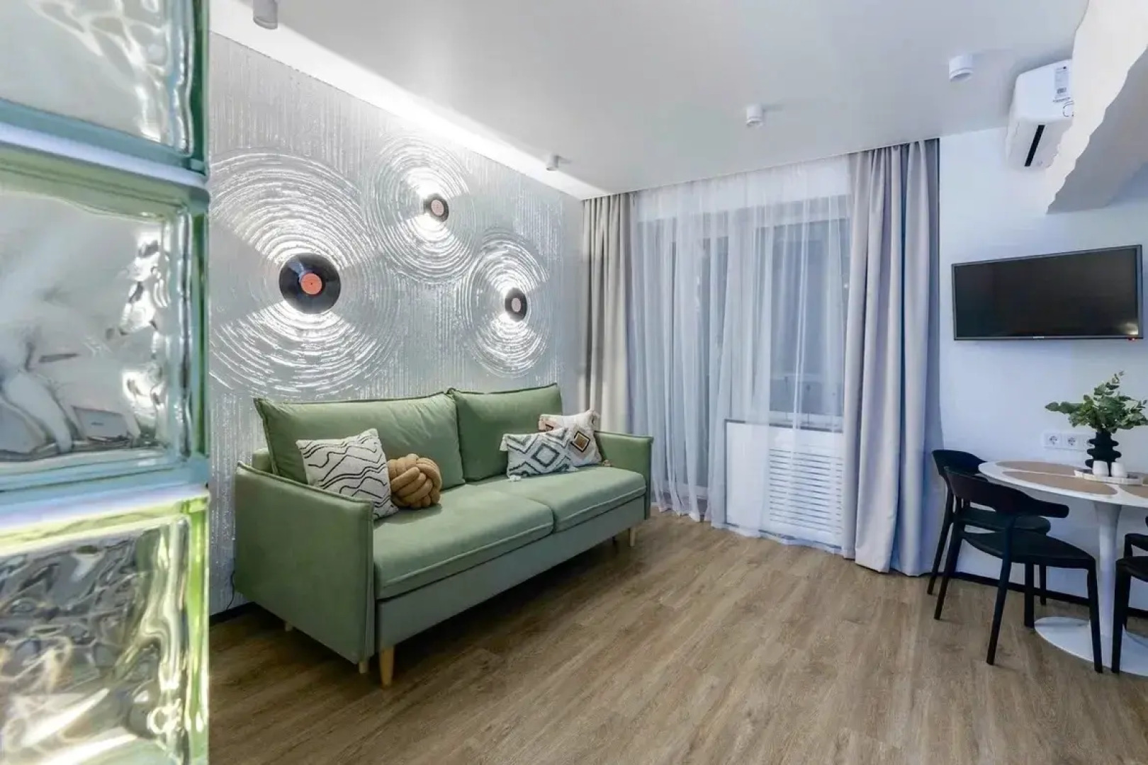 Апартаменты на 1-м Монетчиковском переулке 8