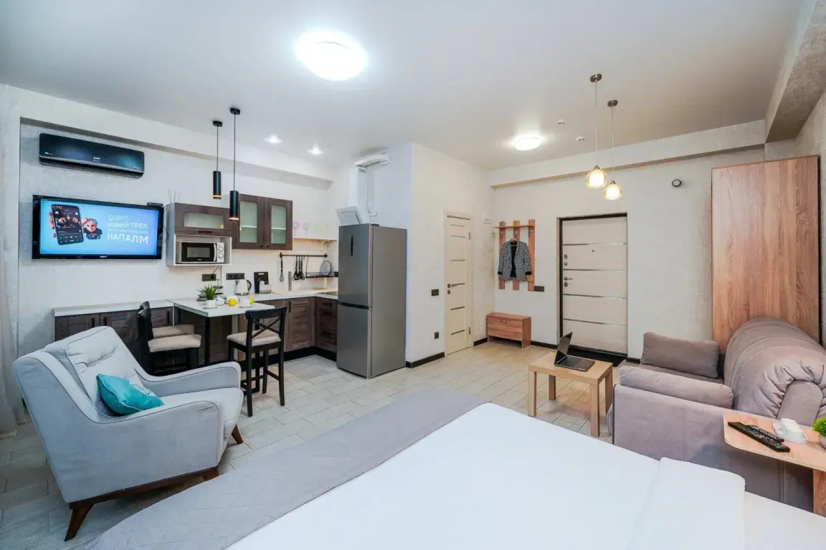 Апартаменты 7 Крымский Мамайка