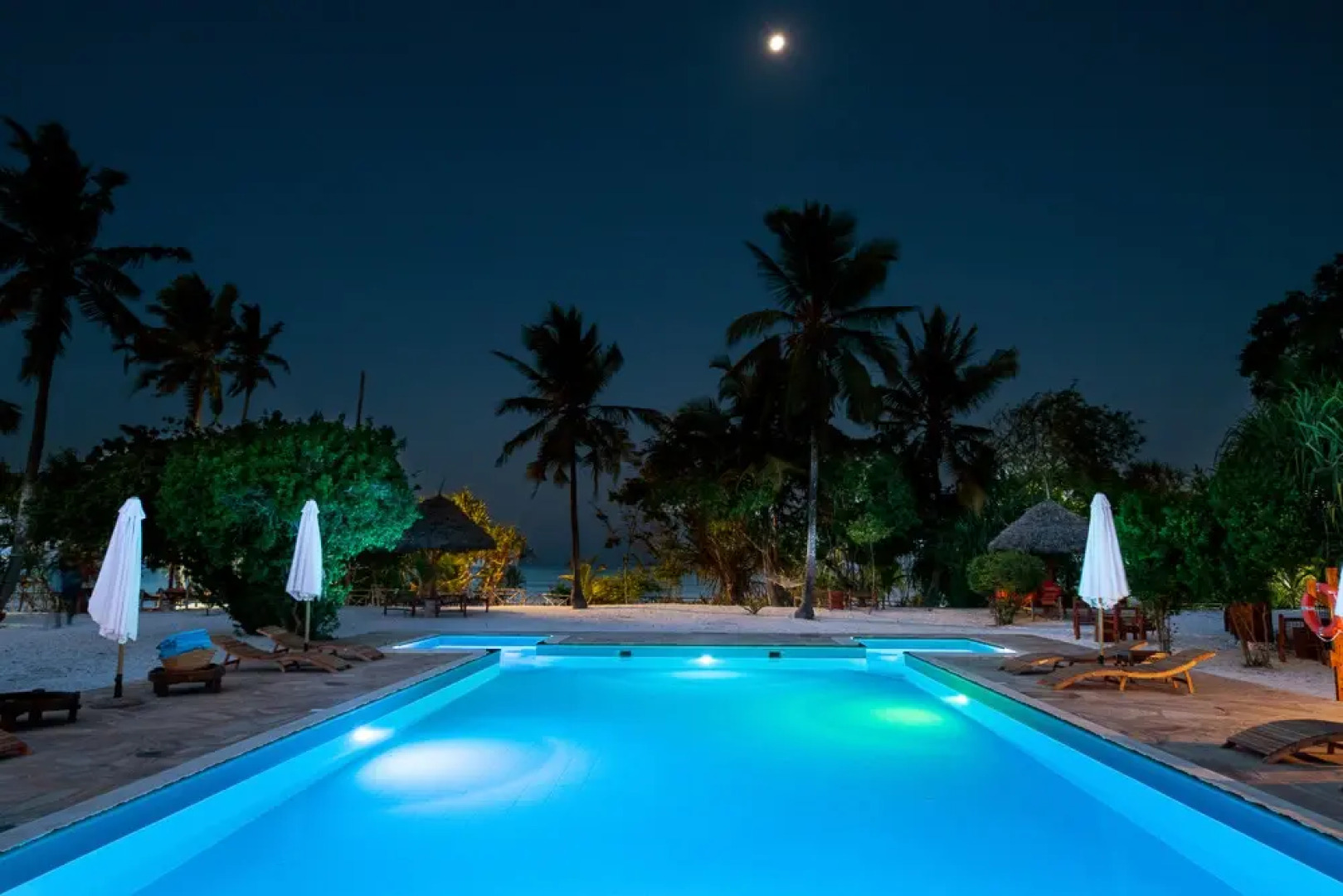 Отель Tikitam Palms Boutique