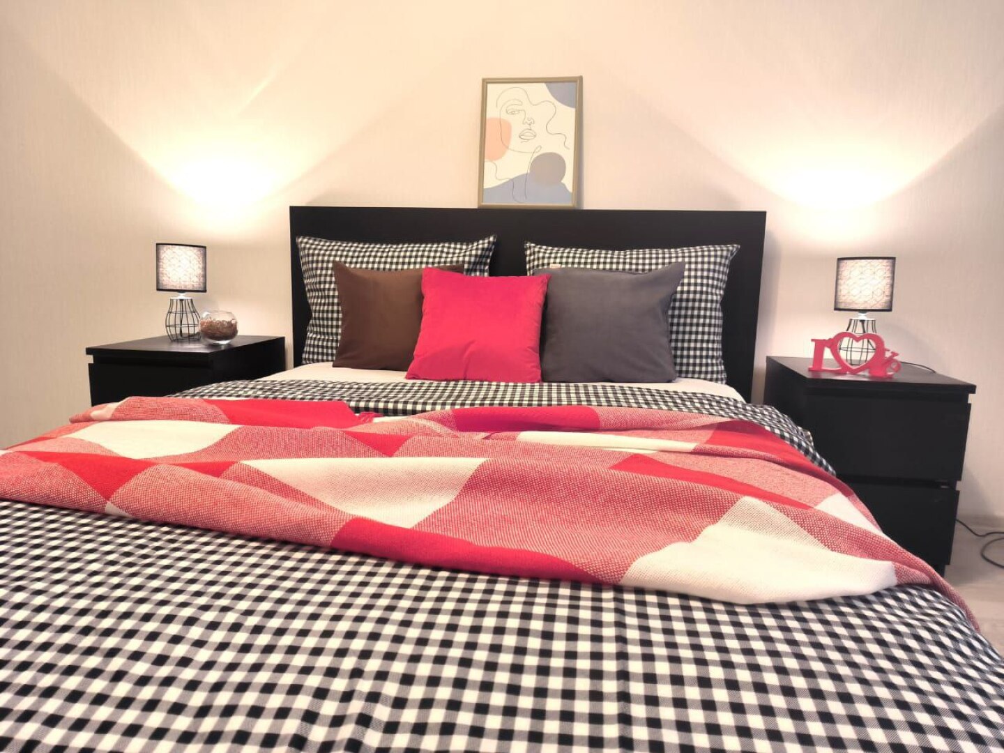 Апартаменты Lora Home у метро Янгеля