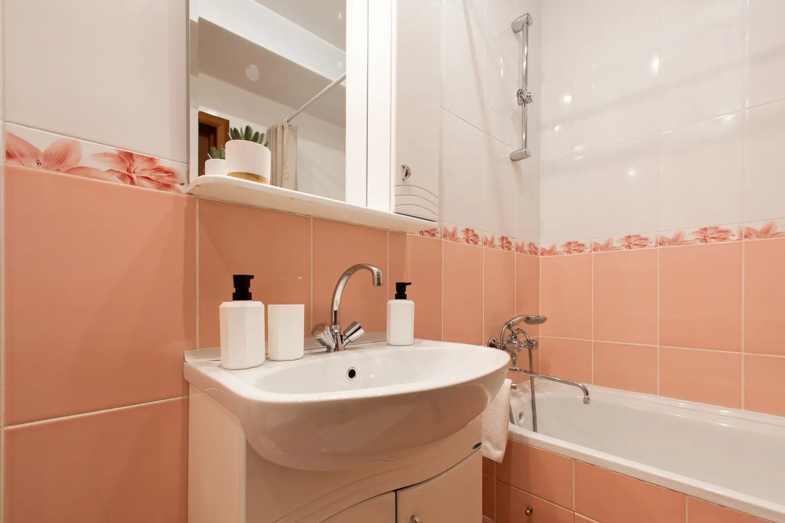 Апартаменты Bliss aparts: Centre-Rybinskaya 11