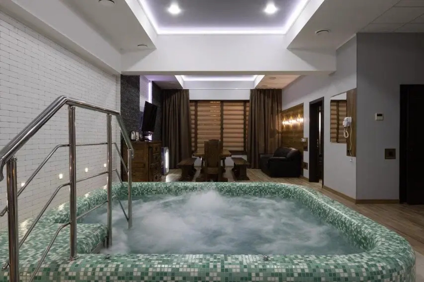 Отель Atlant Sky