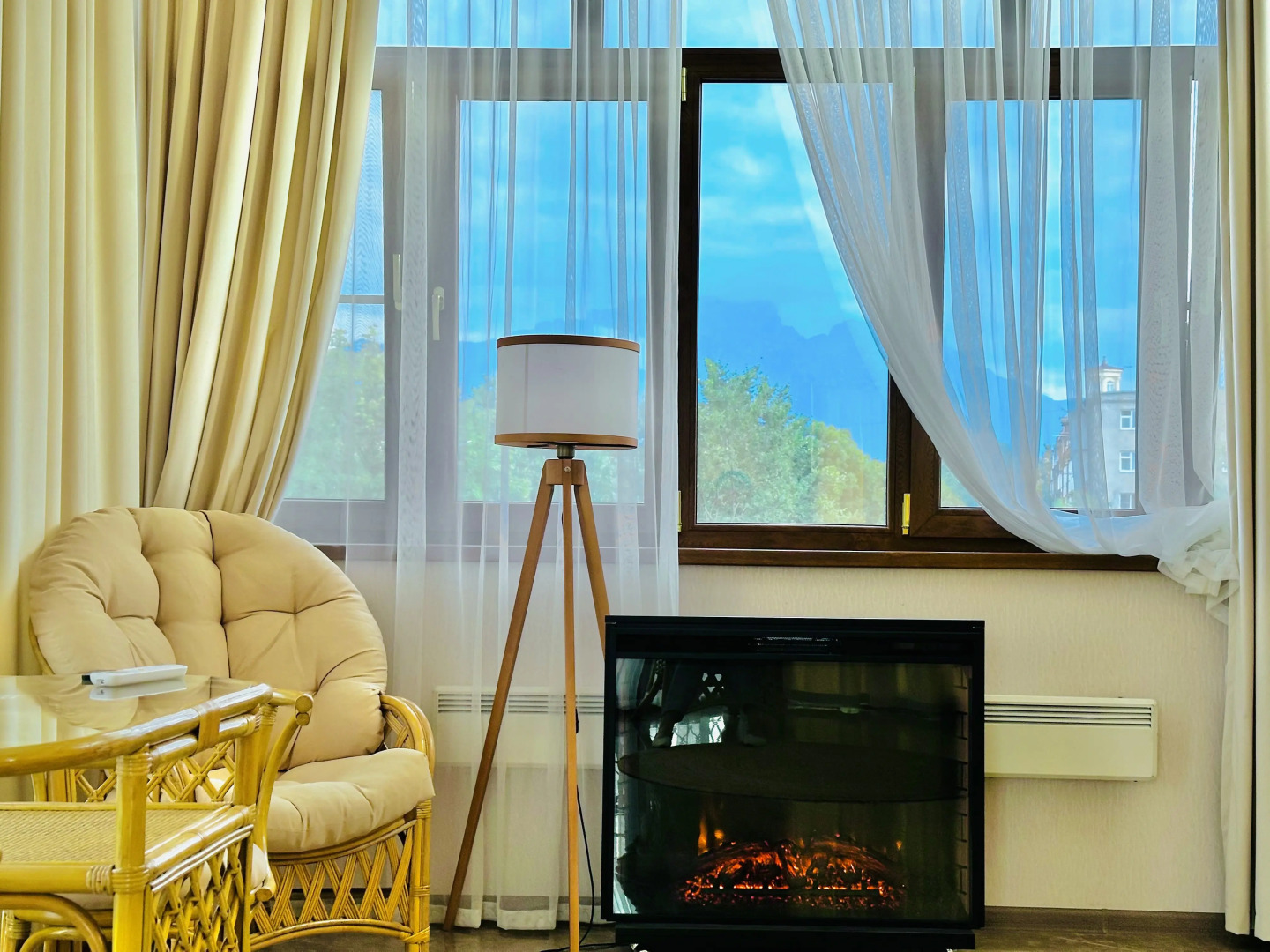 Апартаменты с видом на горы в оздоровительном центре Река Жизни