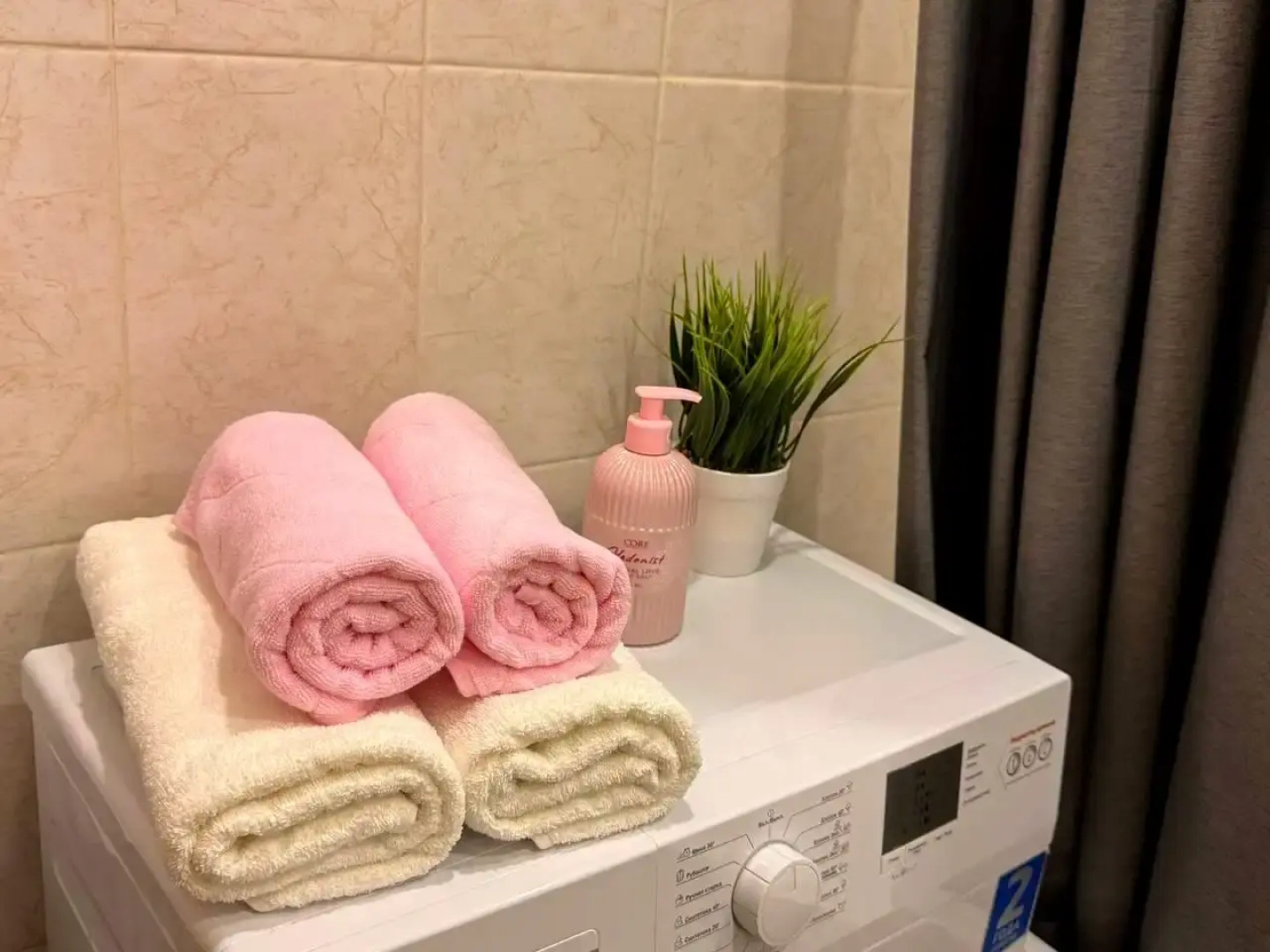 Квартира GoldApart на проспекте Победы 342а