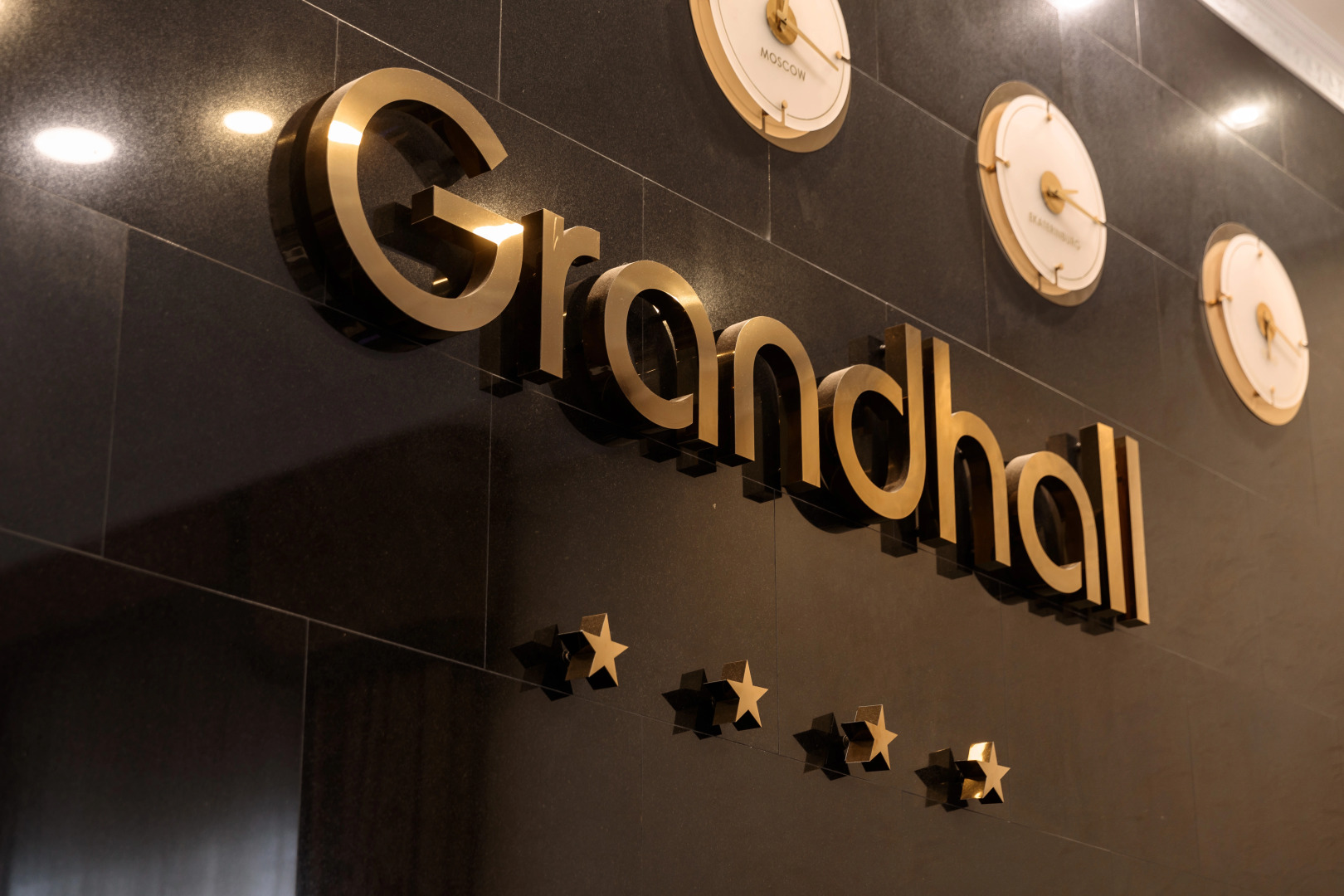 Отель Гранд Холл