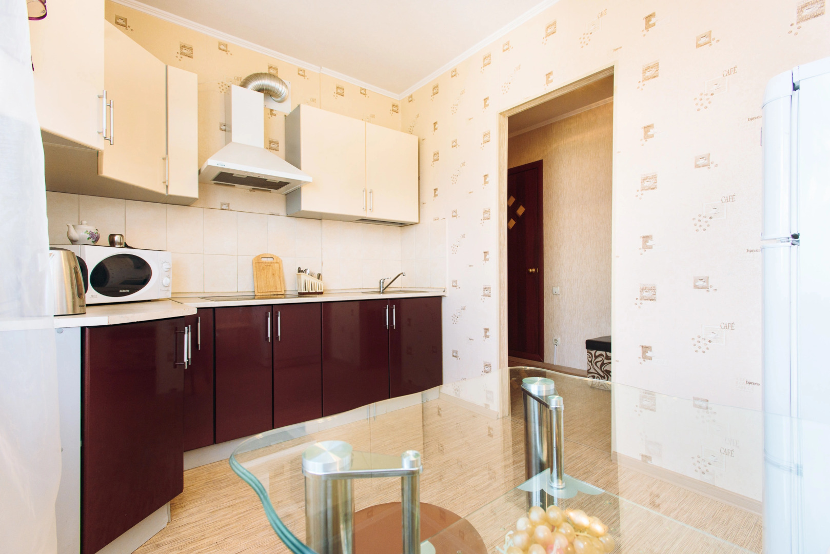 Апартаменты Серова 27