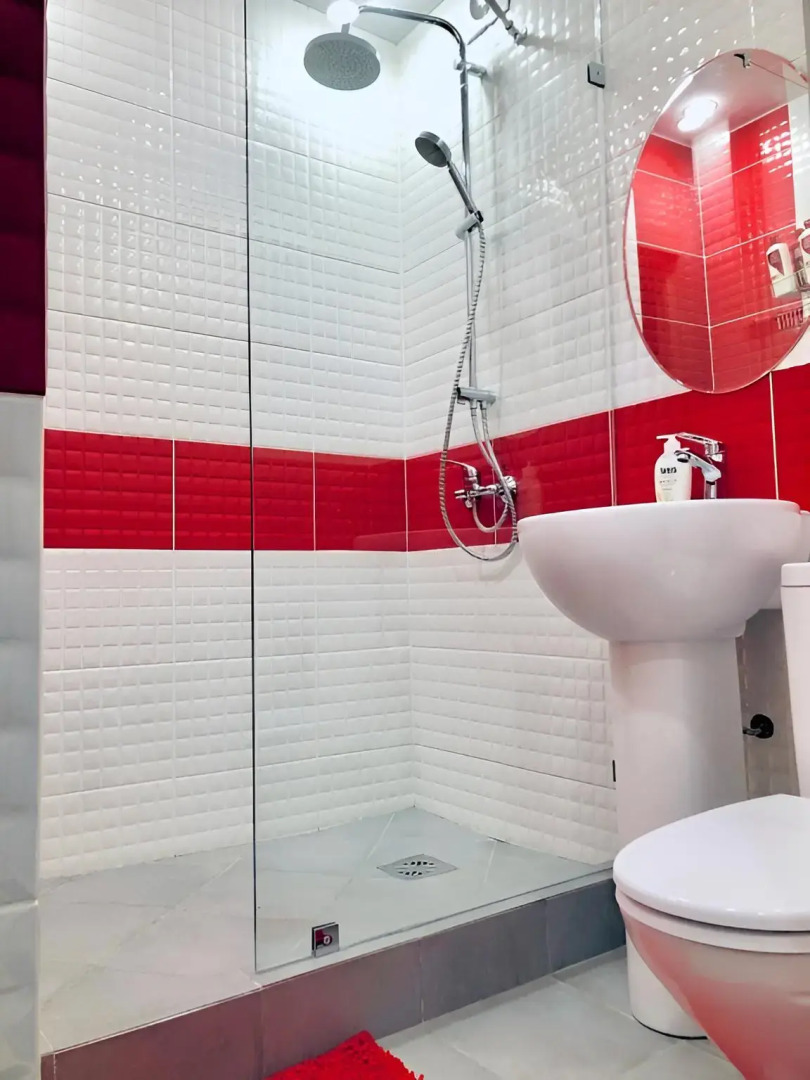 Квартира 2-комнатная с раздельными комнатами на Ленина 42