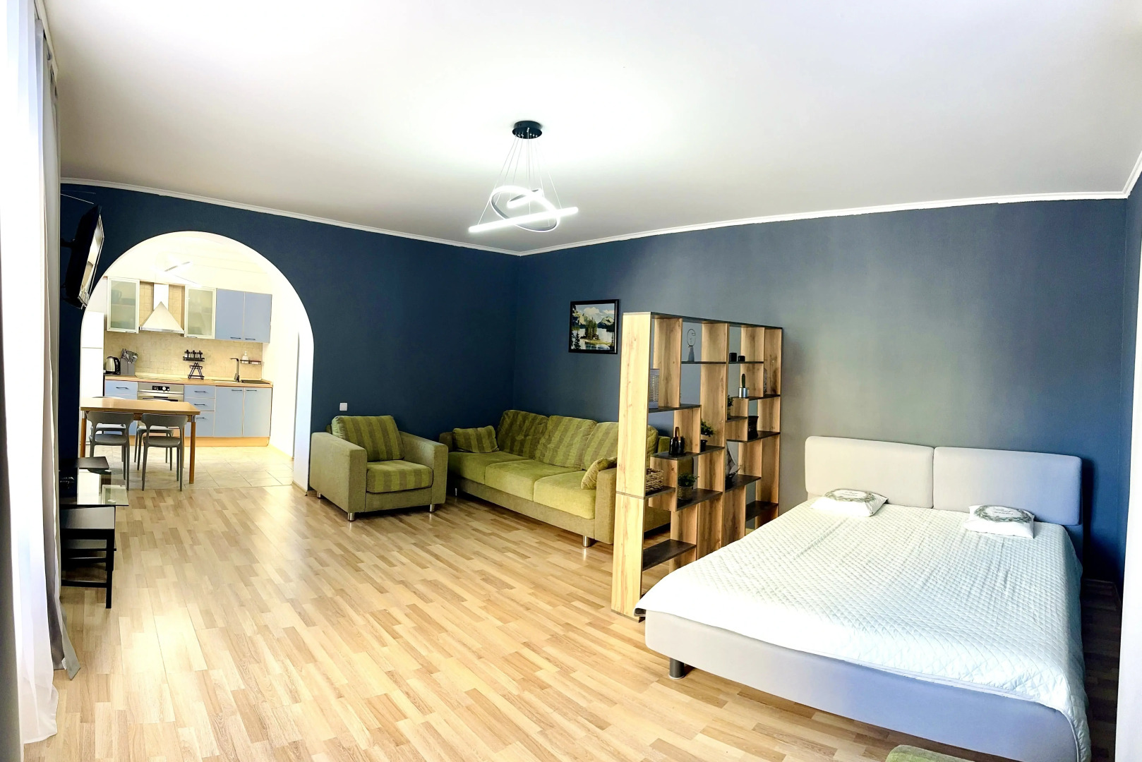 Квартира на Аланской, 25 "11"