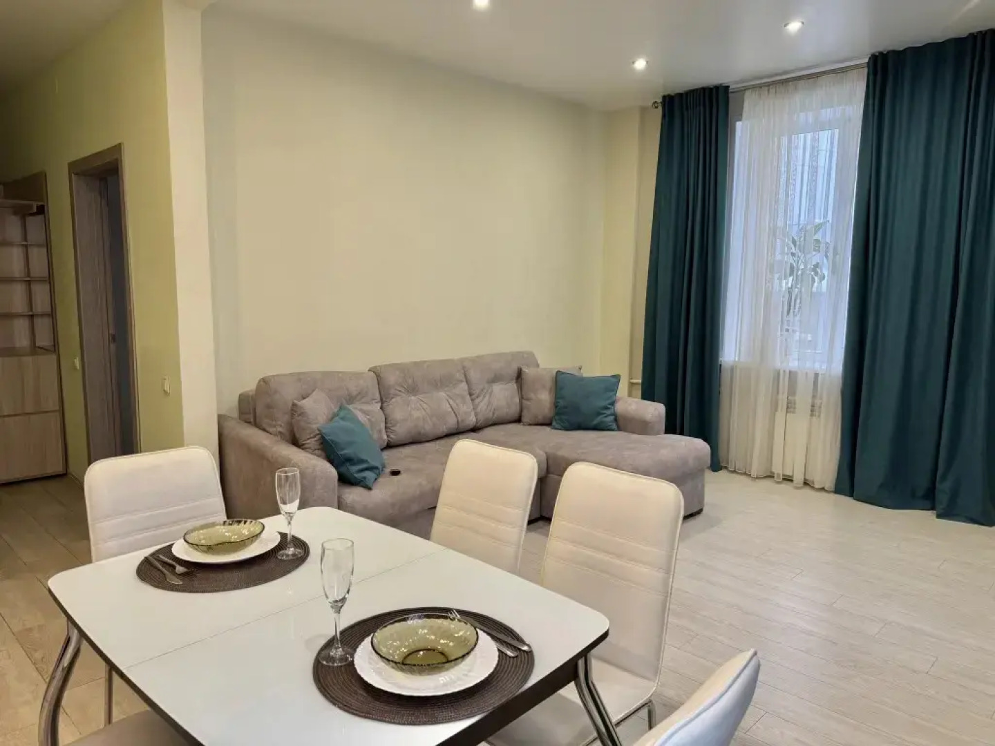 Апартаменты Apart-Comfort на Волжской Набережной 49 к1