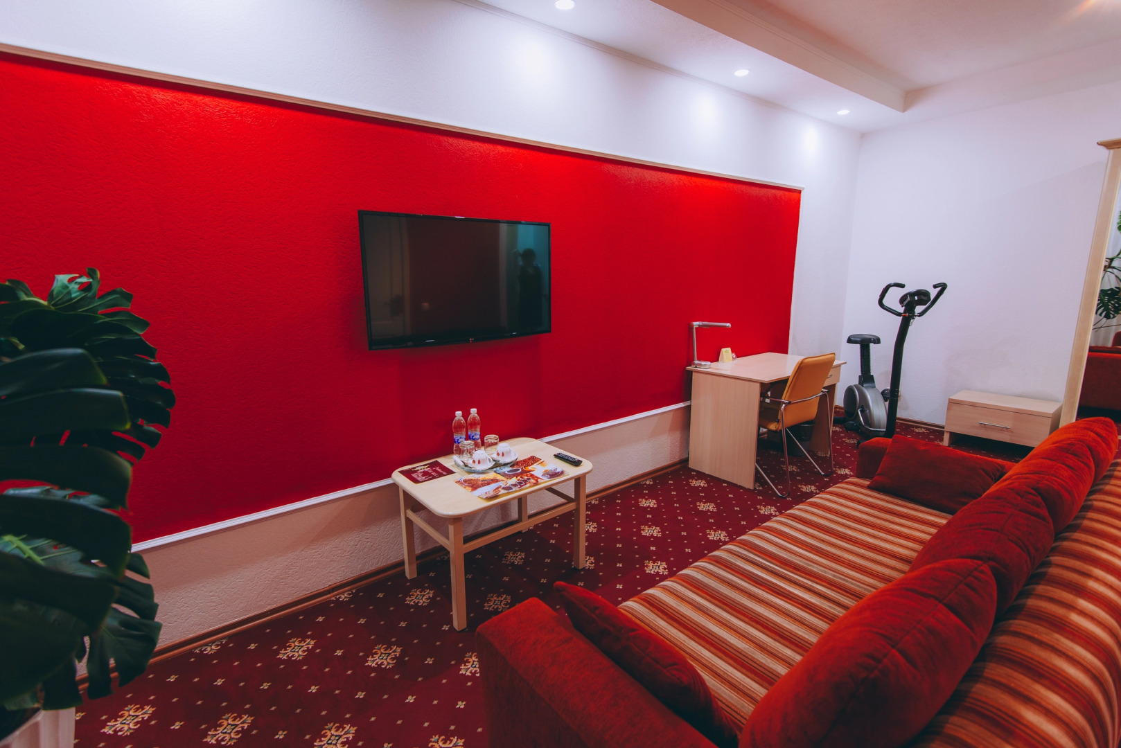 Отель Александр Хаус