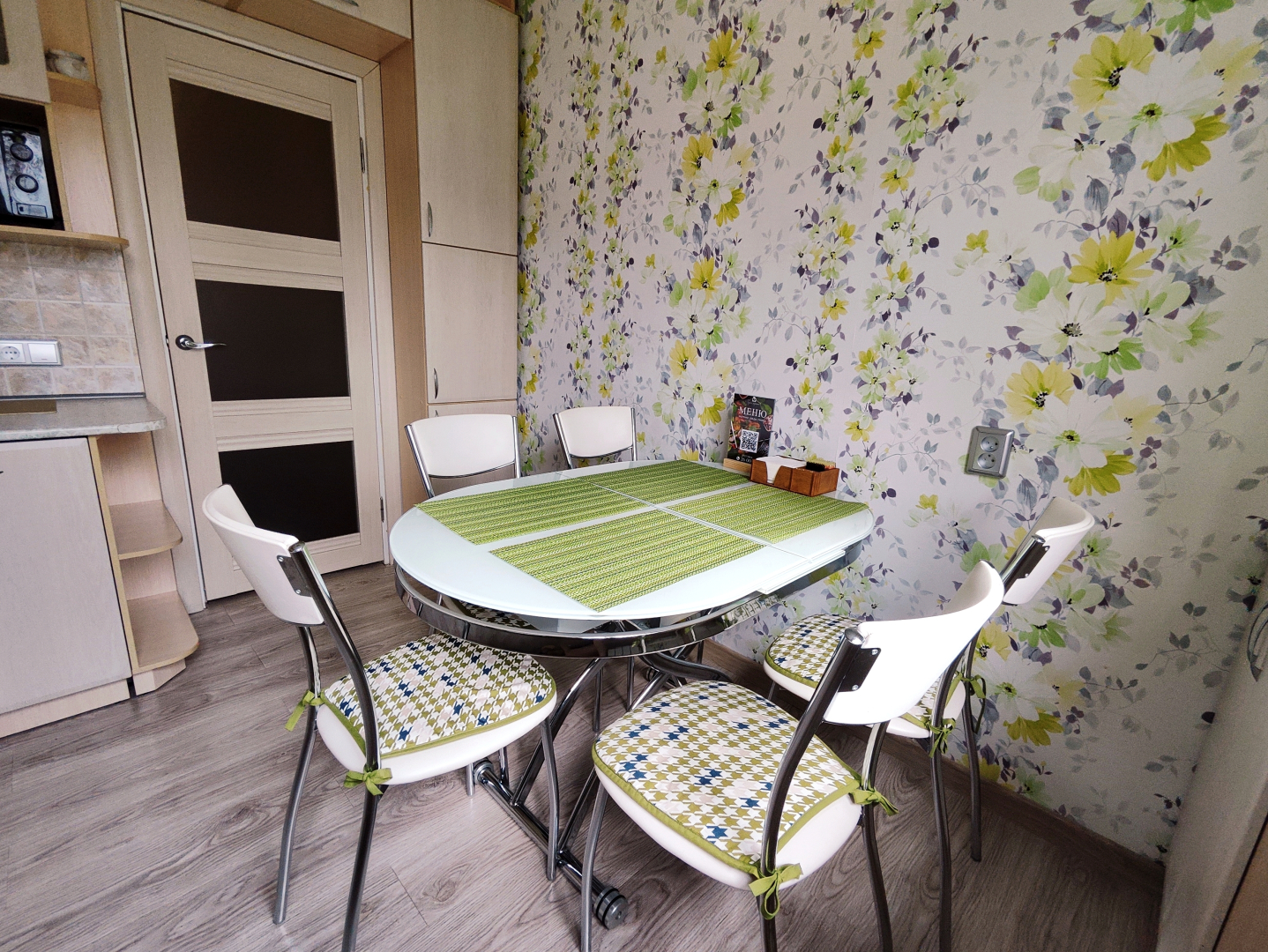 Квартира Большая 2-к Недалеко от Пляжа