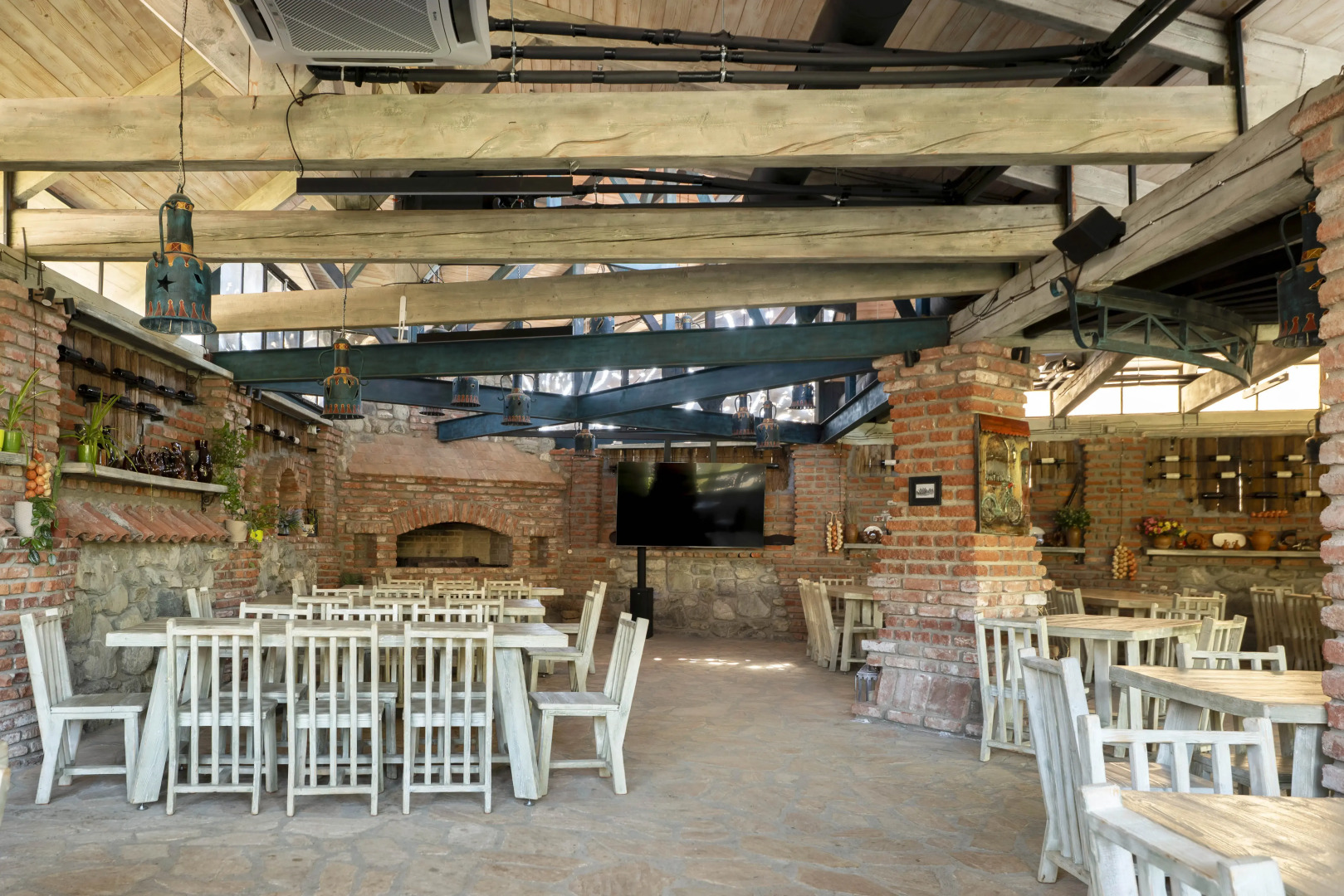 Курортный отель Mosavali