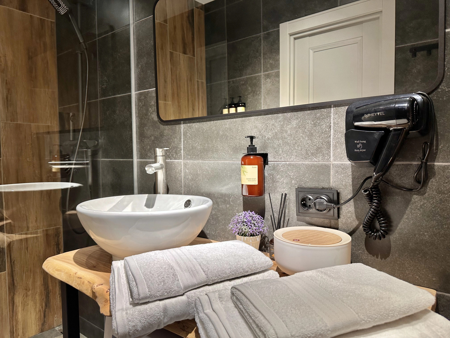 Апартаменты Девять Ярдов DeLuxe