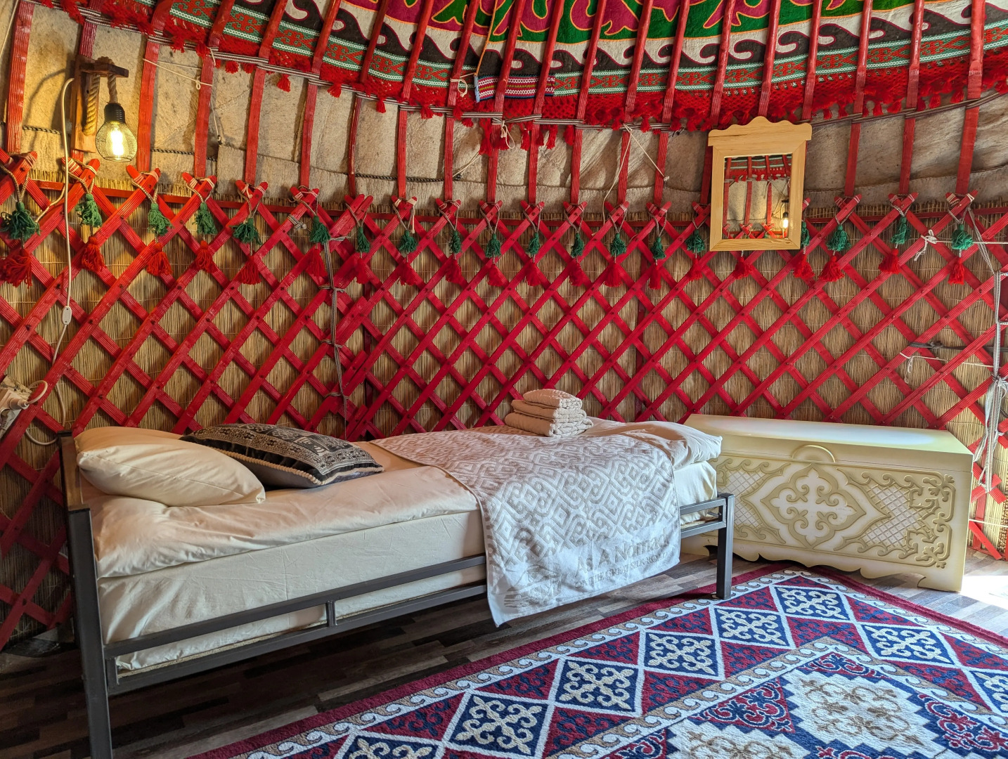 Глэмпинг Tash-Rabat Ethno Complex